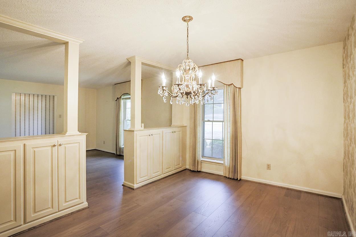 EAST MEADOW - Residential