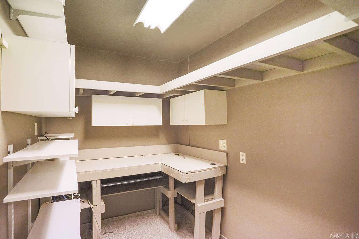 EAST MEADOW - Residential