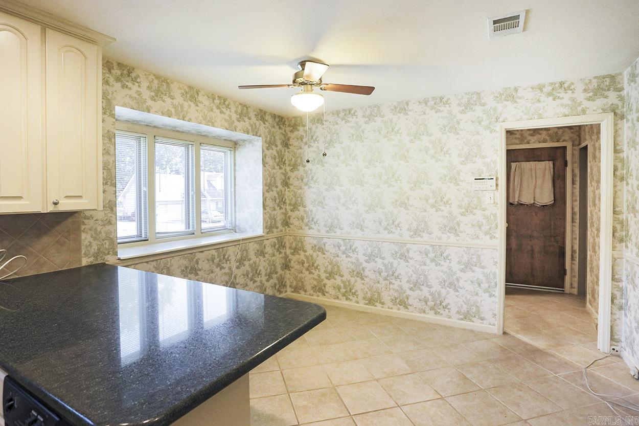 EAST MEADOW - Residential