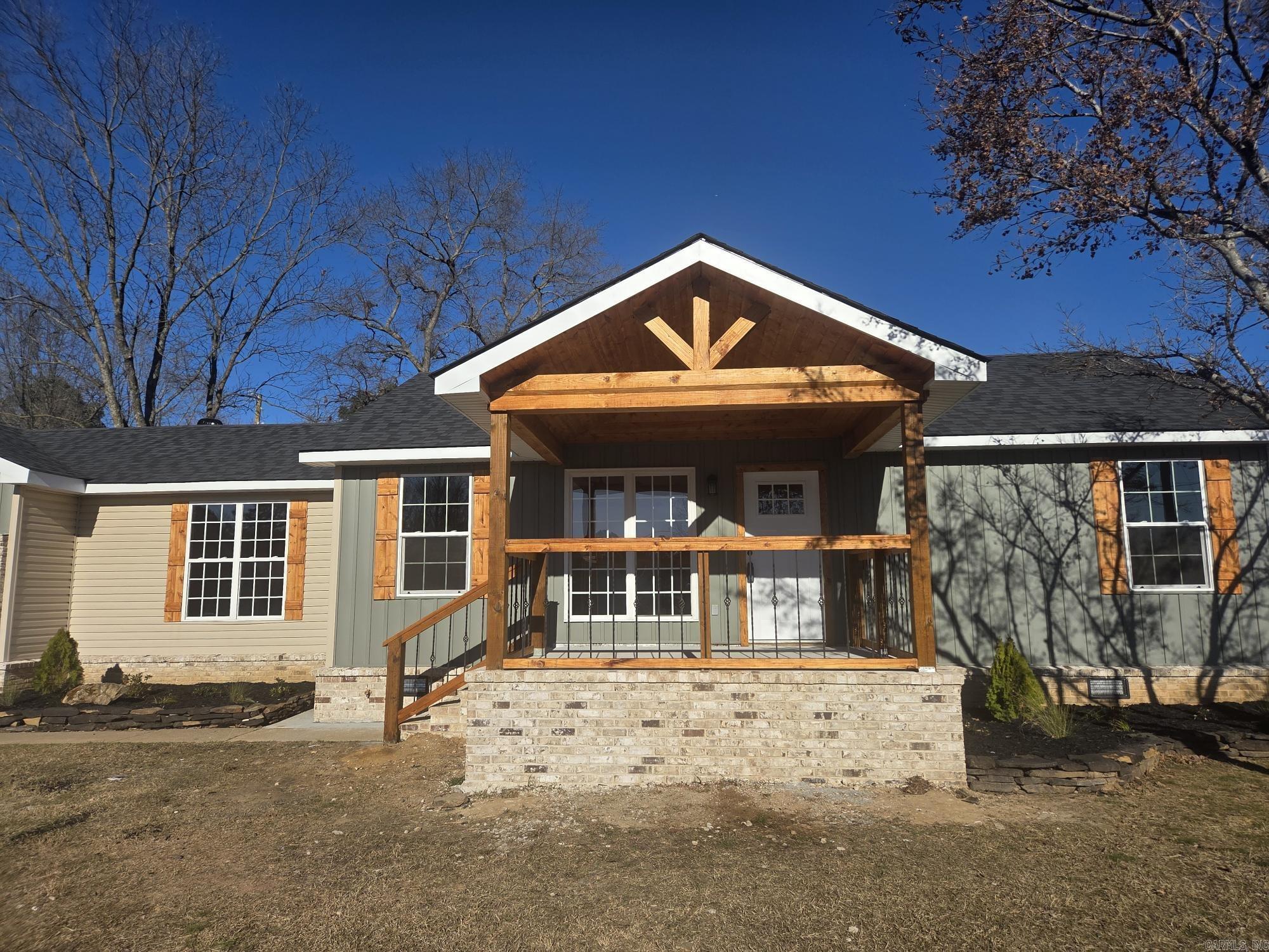 COUNTRY VALLEY ESTATES - Residential