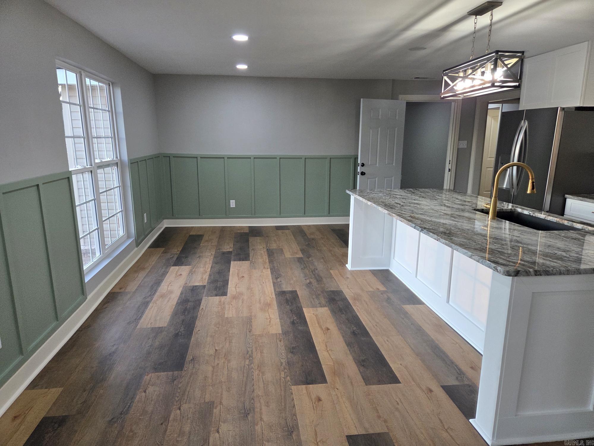 COUNTRY VALLEY ESTATES - Residential