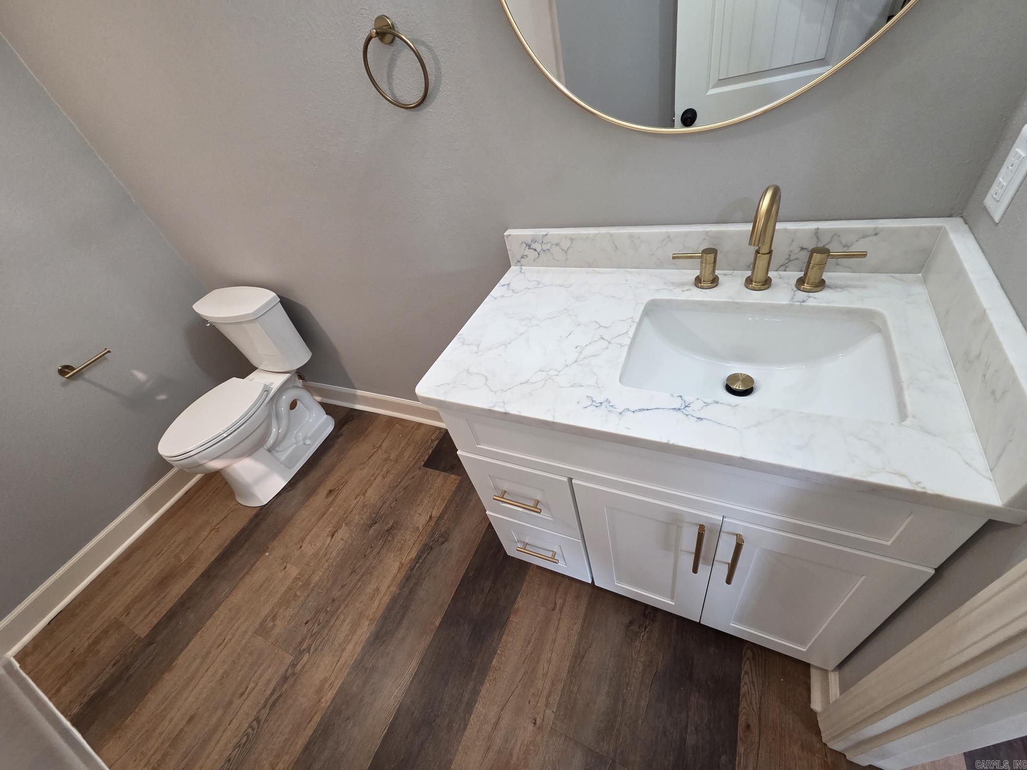 COUNTRY VALLEY ESTATES - Residential