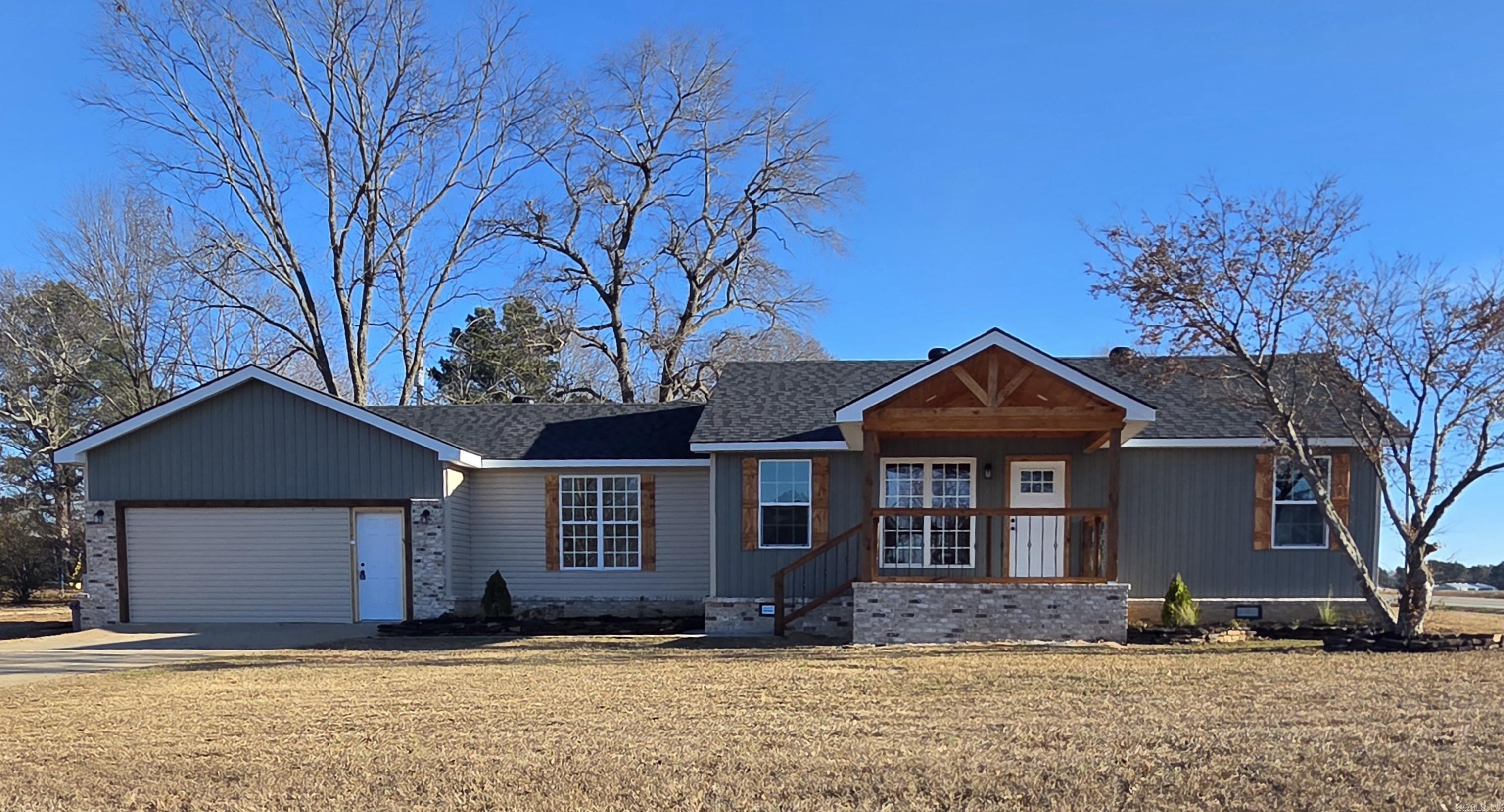 COUNTRY VALLEY ESTATES - Residential