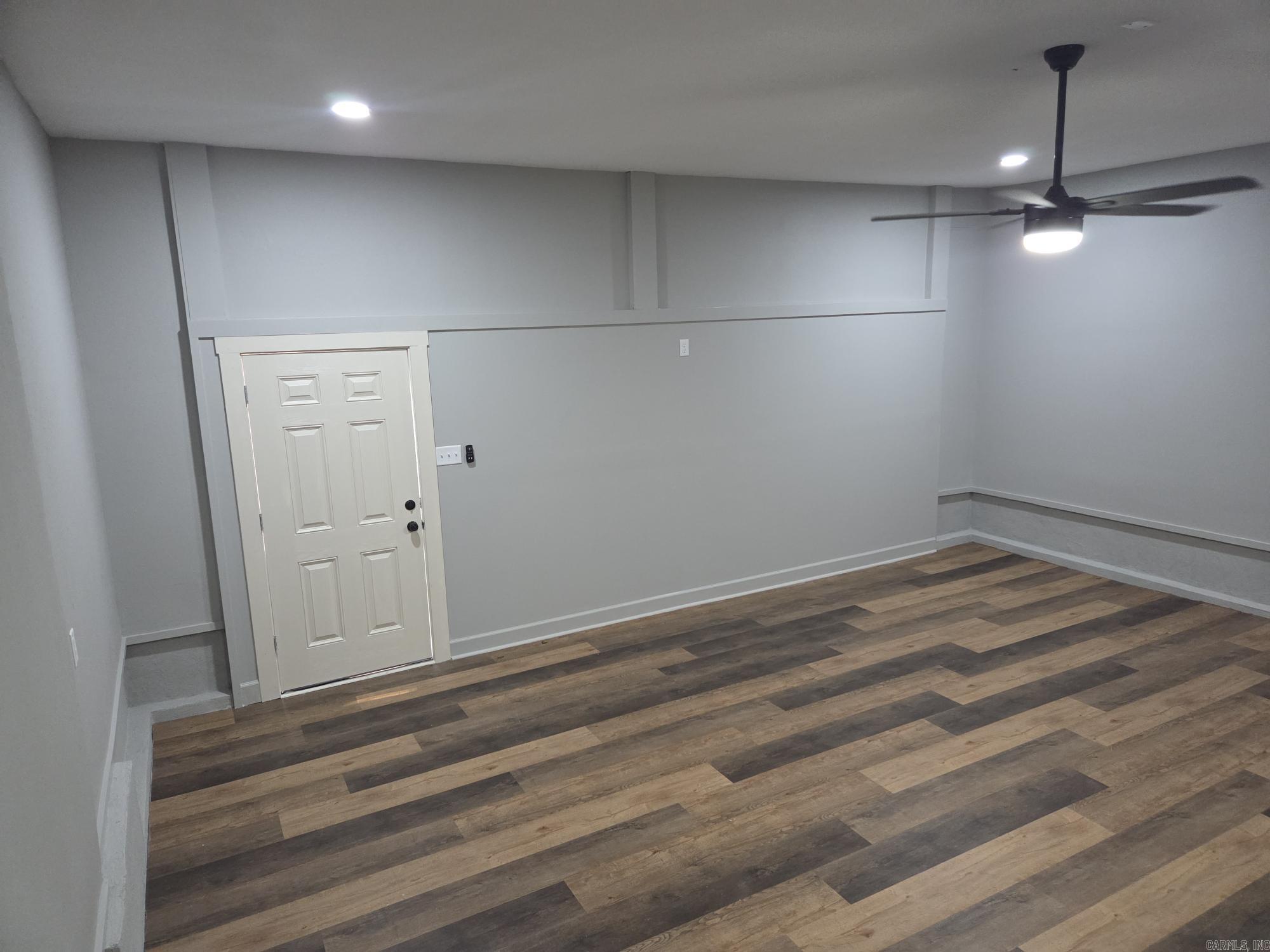 COUNTRY VALLEY ESTATES - Residential