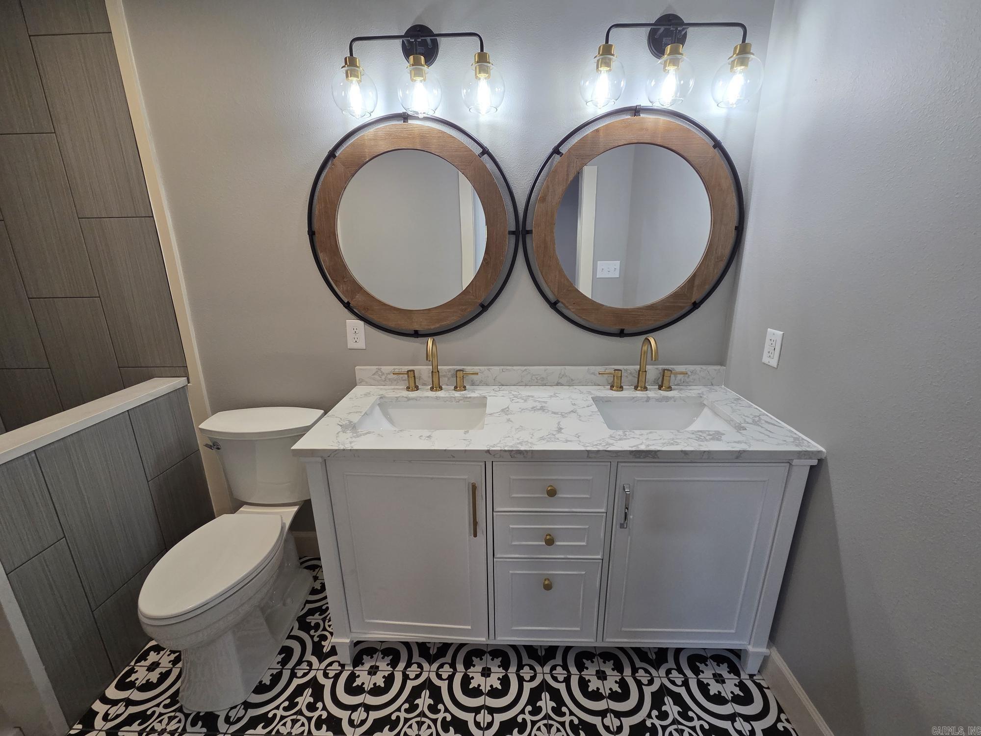 COUNTRY VALLEY ESTATES - Residential