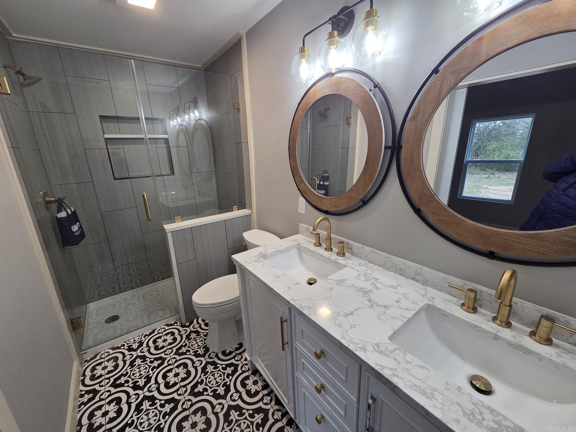 COUNTRY VALLEY ESTATES - Residential