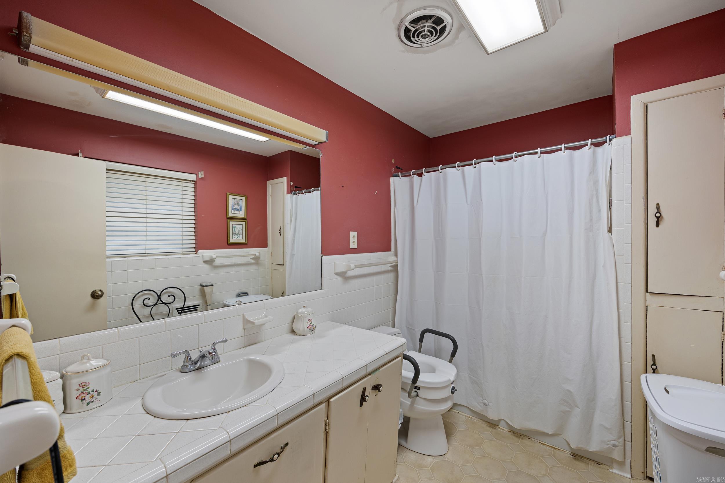 FLEETWOOD ADDN - Residential