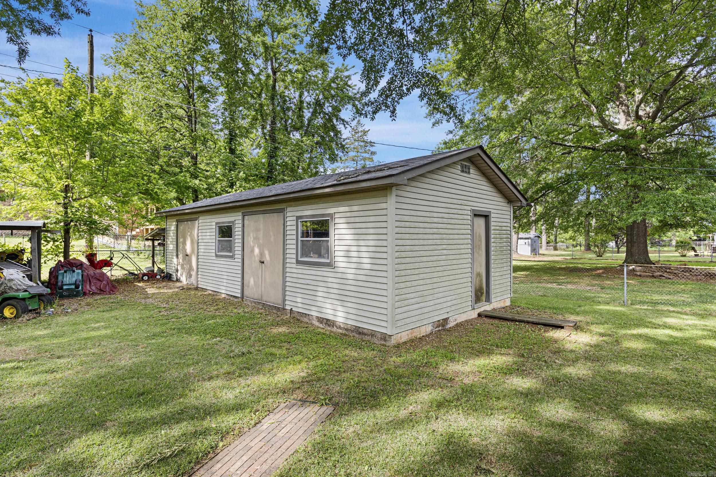 FLEETWOOD ADDN - Residential