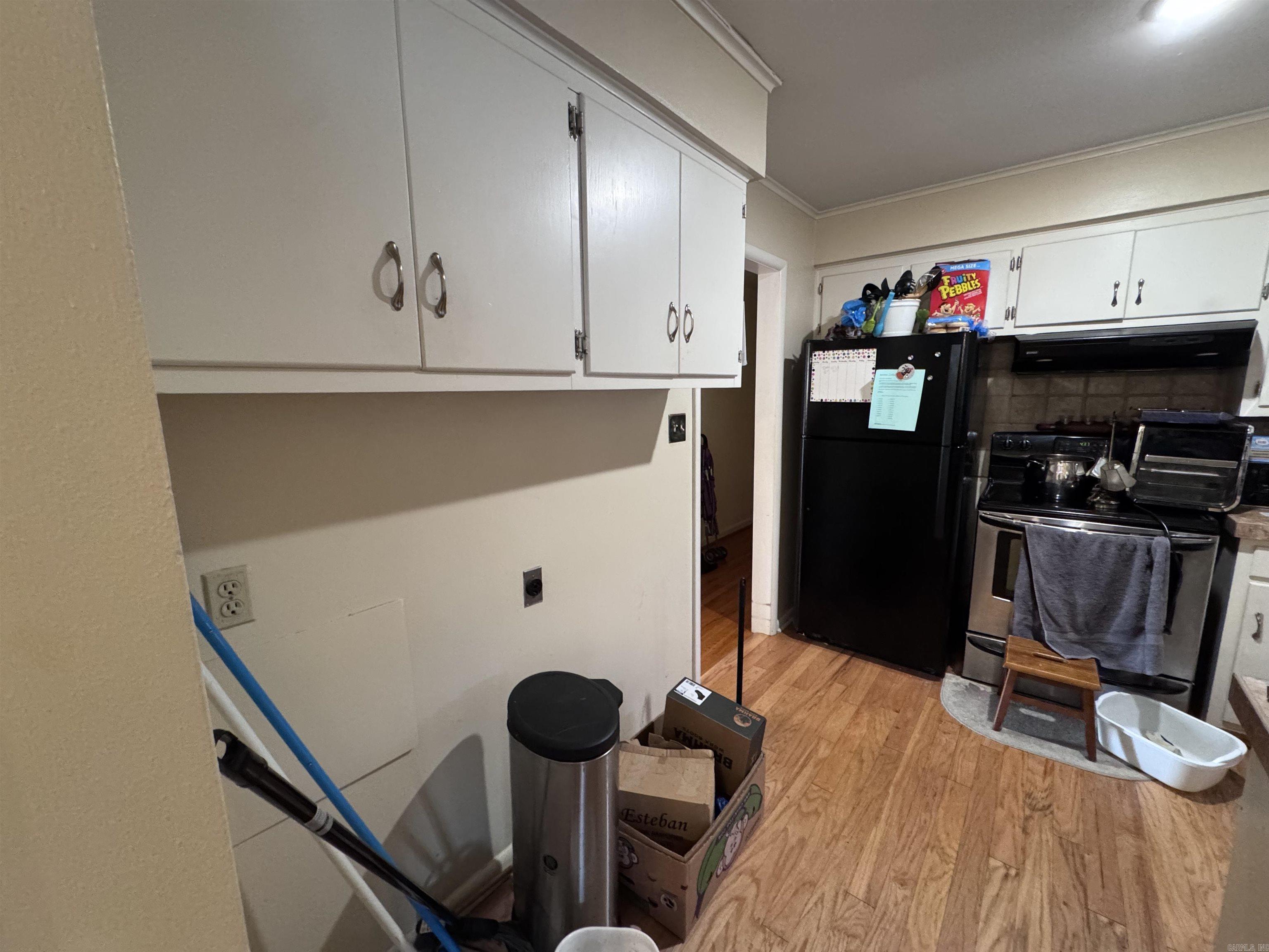 COUNTRY CLUB - Residential