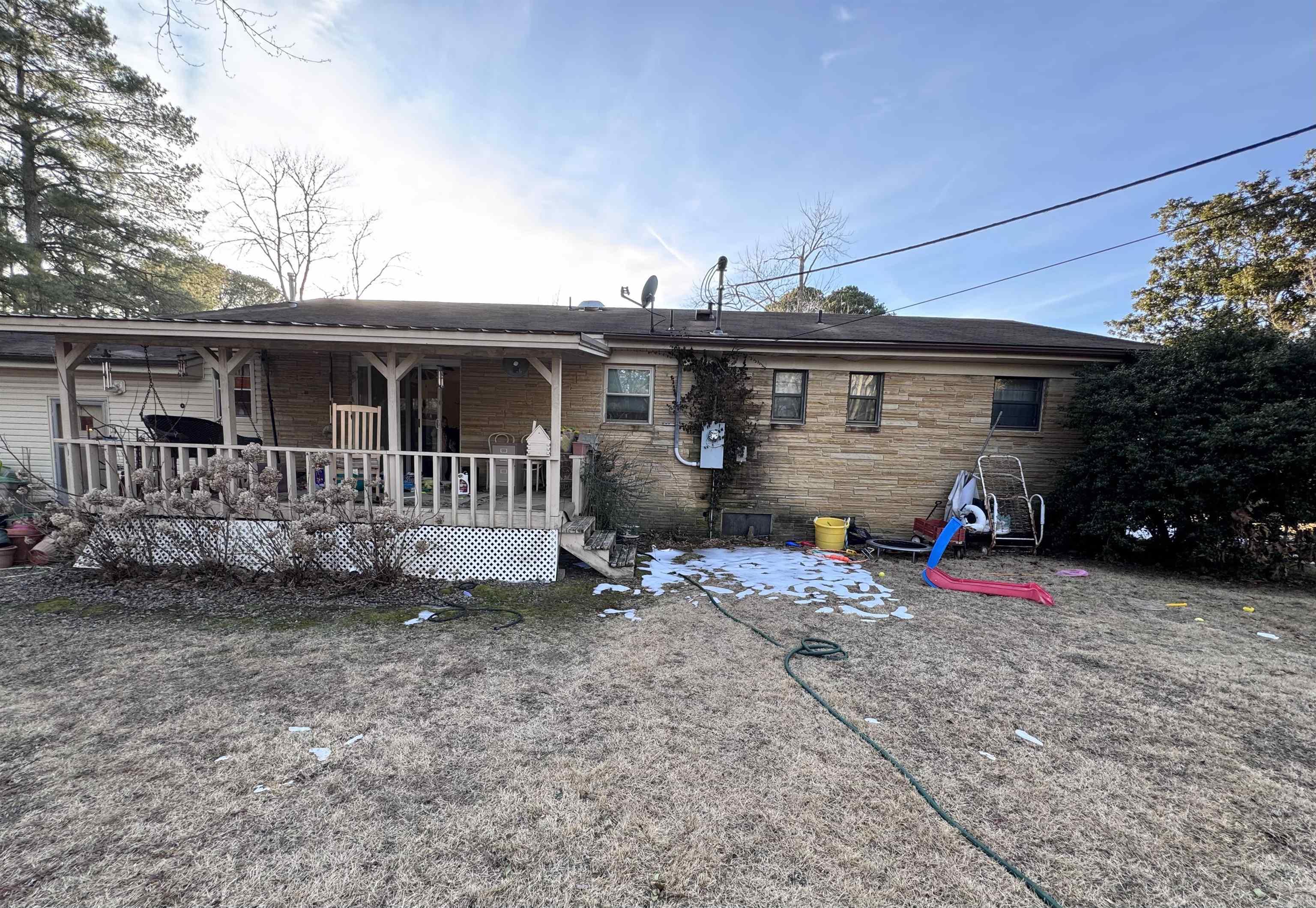 COUNTRY CLUB - Residential