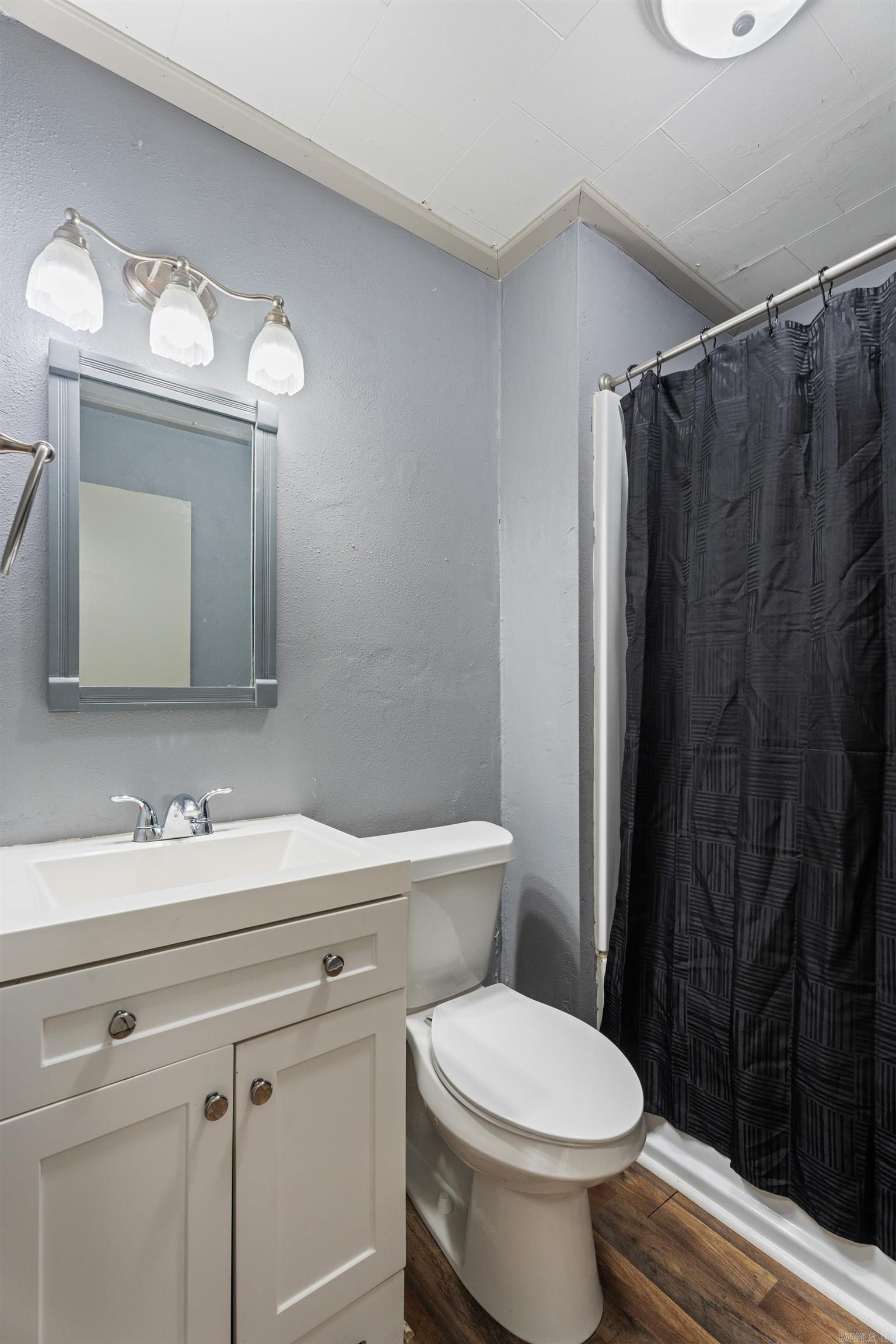 T A SMITH - Residential