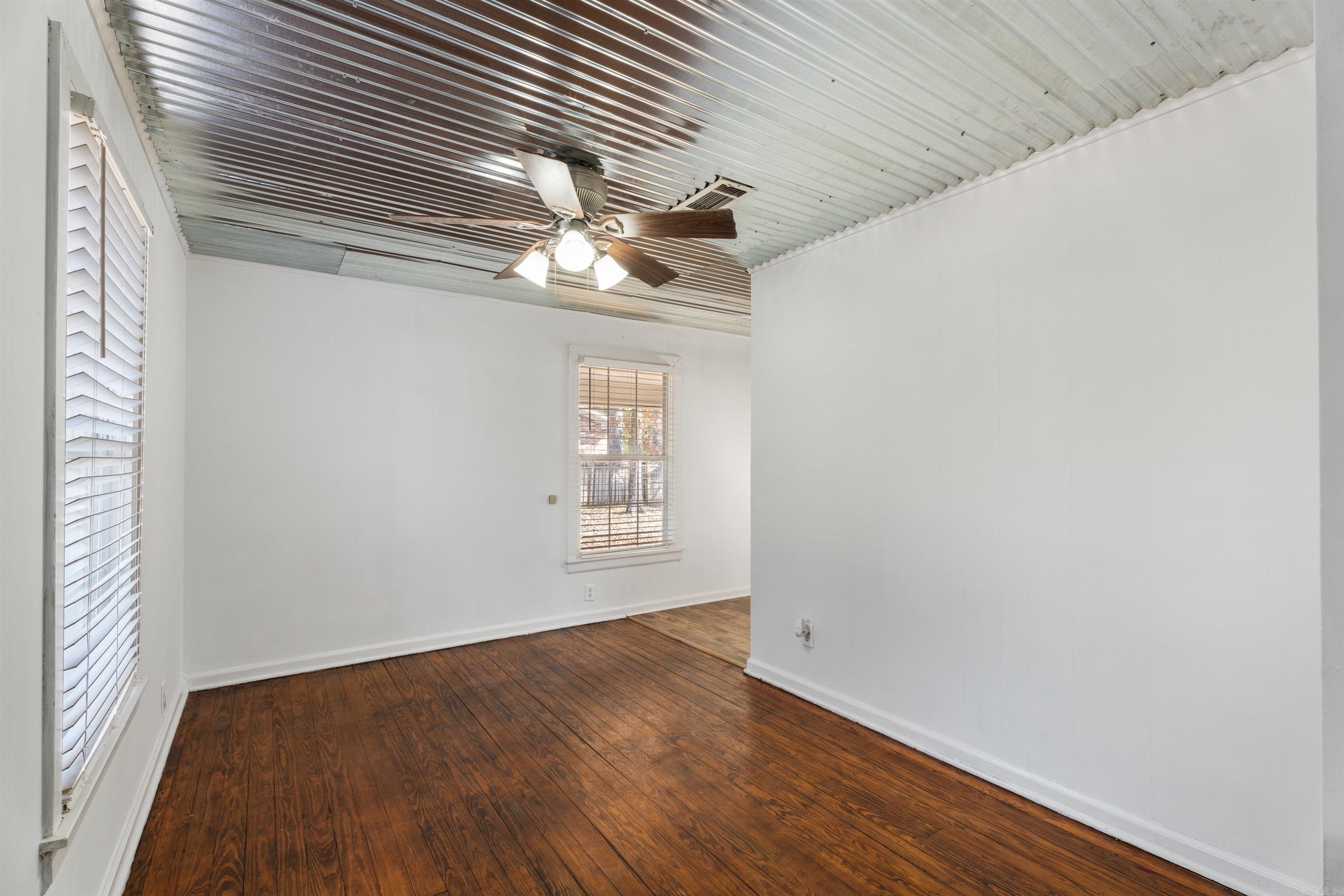 T A SMITH - Residential