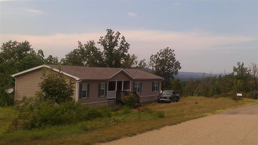 Nice home, nice area, nice view! Come check out this nearly new 3/2 home in Cutter Schools, high up on a hill!