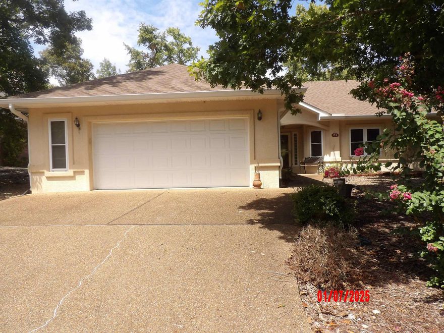 LOVELY 3 BEDROOM 2 BATH CUSTOM HOME ON THE 16TH HOLE OF CORONADO GOLF COURSE. EVERYTHING YOU ARE LOOKING FOR IN A HOME WITH ARKANSAS ROOM & PATIO FOR ENTERTAINING. TILE ENTRY WITH BEAUTIFUL HARDWOOD IN LIVING ROOM & STUDY. SPACIOUS KITCHEN & BREAKFAST AREA THAT OFFERS SURFACE RANGE, OVEN & MICROWAVE. GAS FIREPLACE IN LIVING ROOM. LARGE MASTER BATH WITH WALK-IN SHOWER AND HIS & HERS CLOSETS. NEW ROOF IN 2022 & NEW GUTTERS IN 2024. 2.5 CAR GARAGE. 8 IN THERMA BLOC INSULATION THROUGHOUT HOME. REAL STUCCO EXTERIOR.