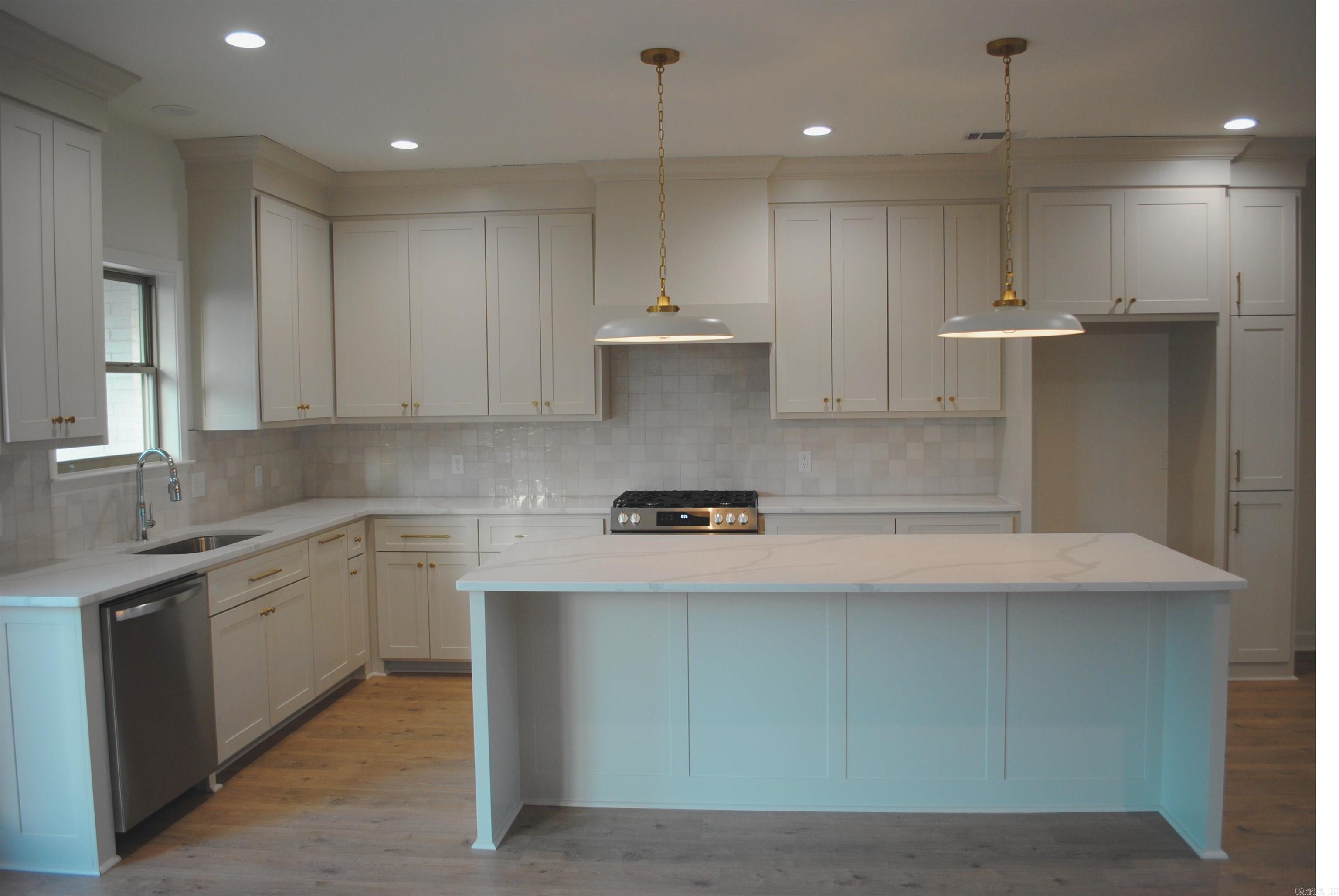 SPENCER CROSSING LLC - Residential