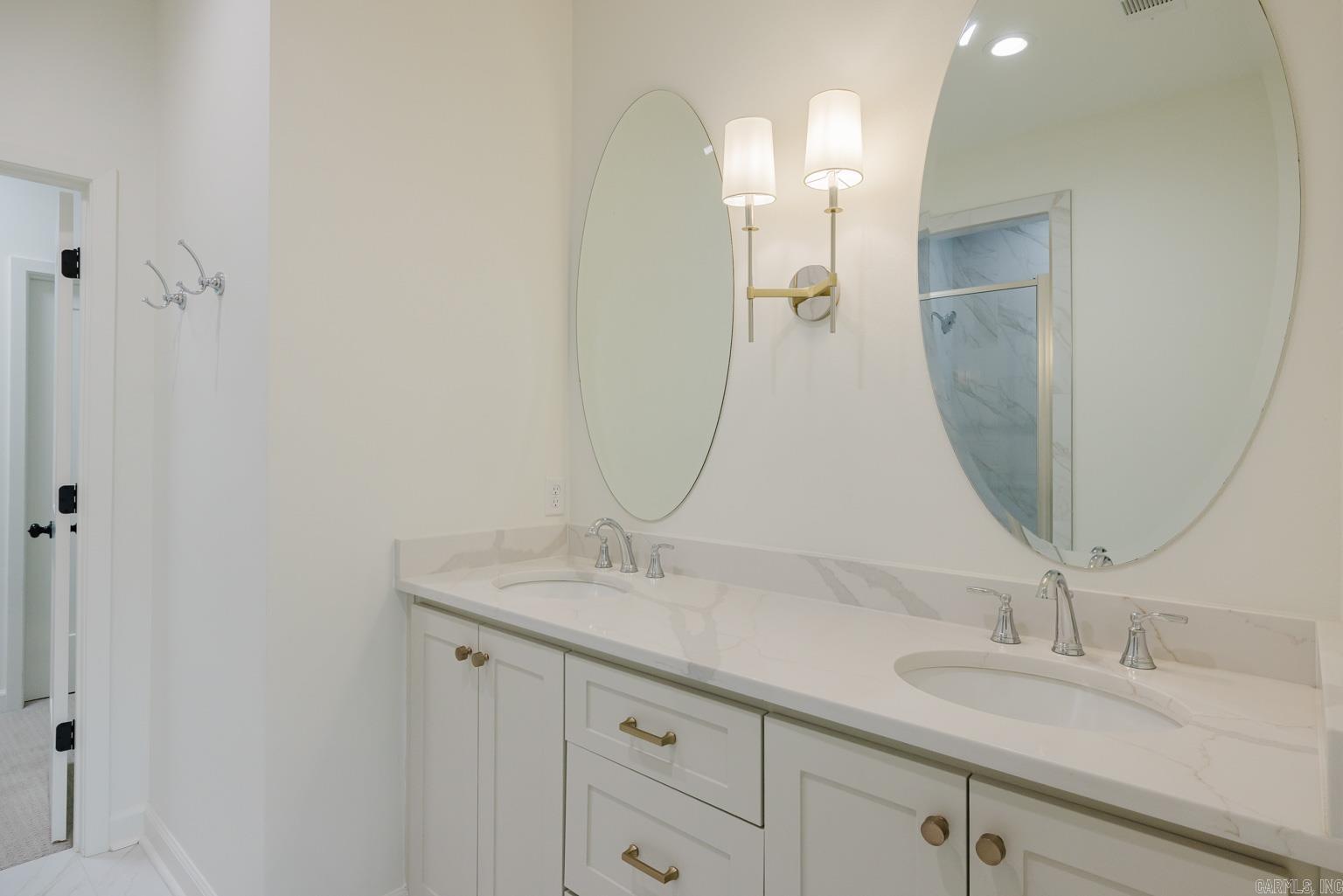 SPENCER CROSSING LLC - Residential