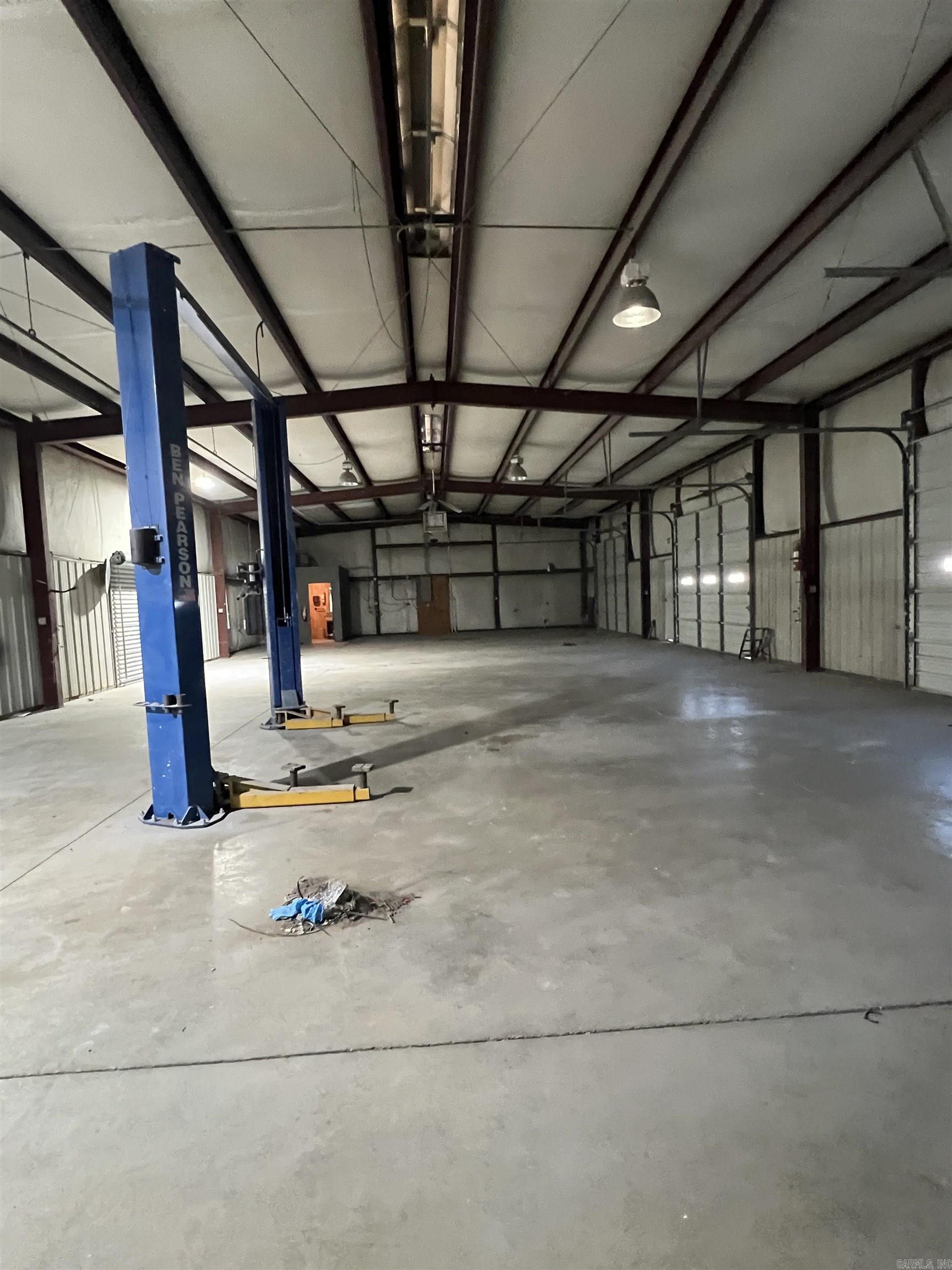 14-7-7 Searcy Outlots - Commercial Lease