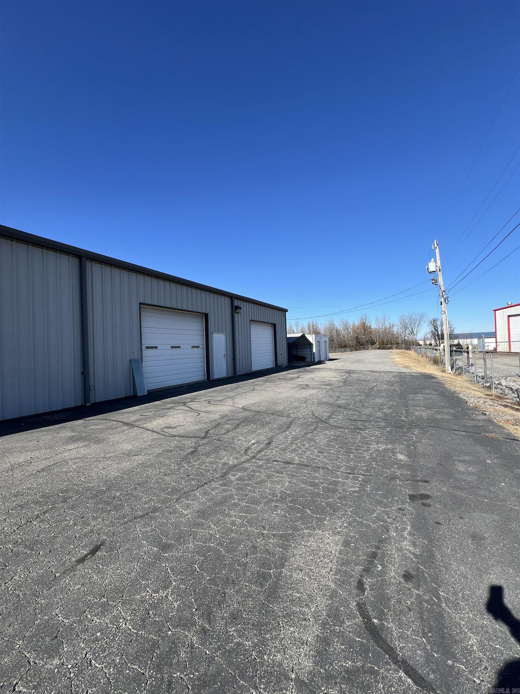 14-7-7 Searcy Outlots - Commercial Lease