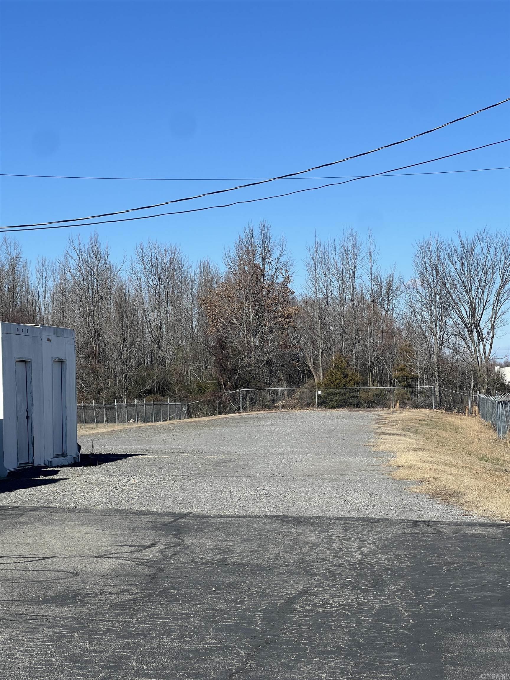 14-7-7 Searcy Outlots - Commercial Lease