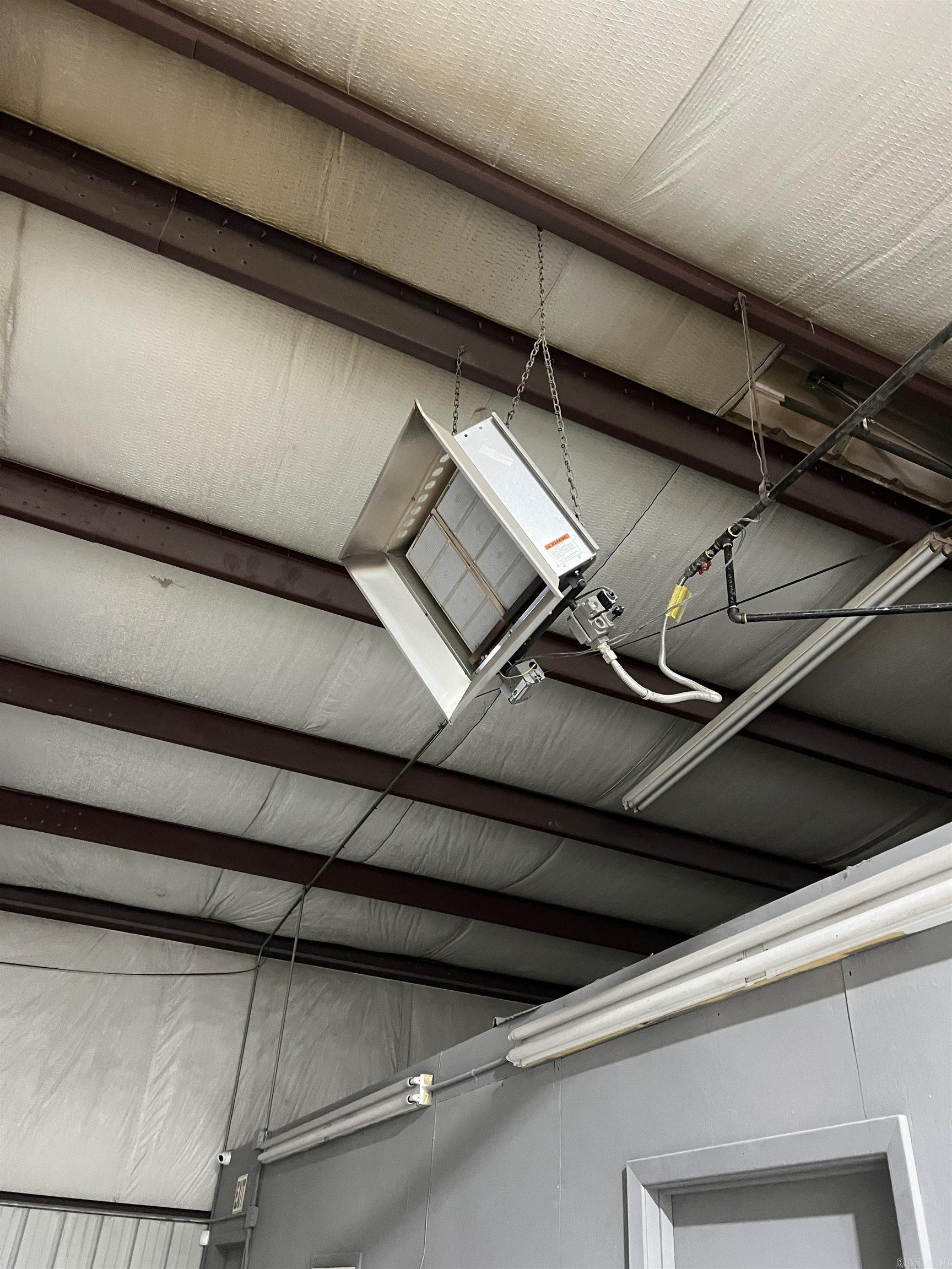 14-7-7 Searcy Outlots - Commercial Lease