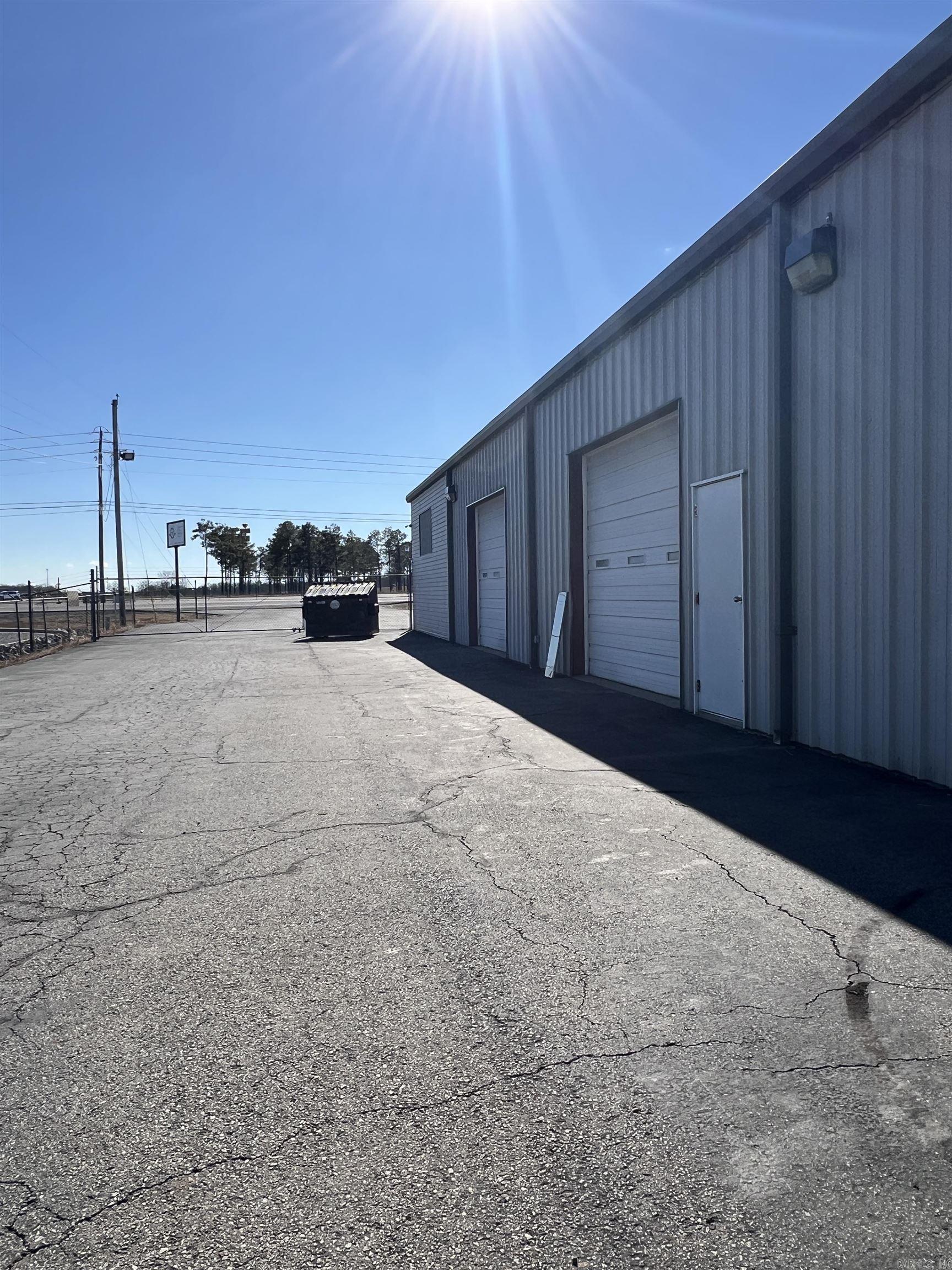 14-7-7 Searcy Outlots - Commercial Lease