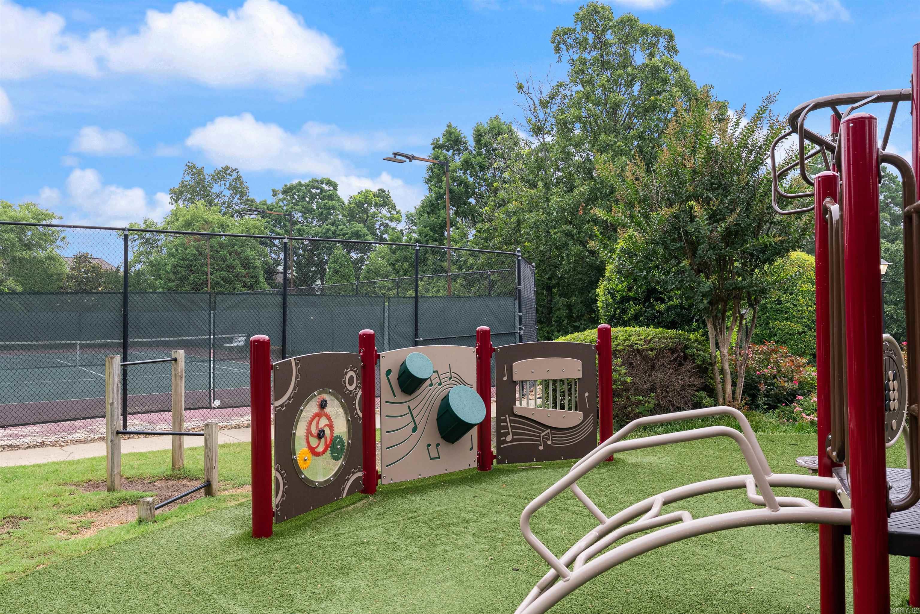 THE VILLAGES OF WELLINGTON - Residential