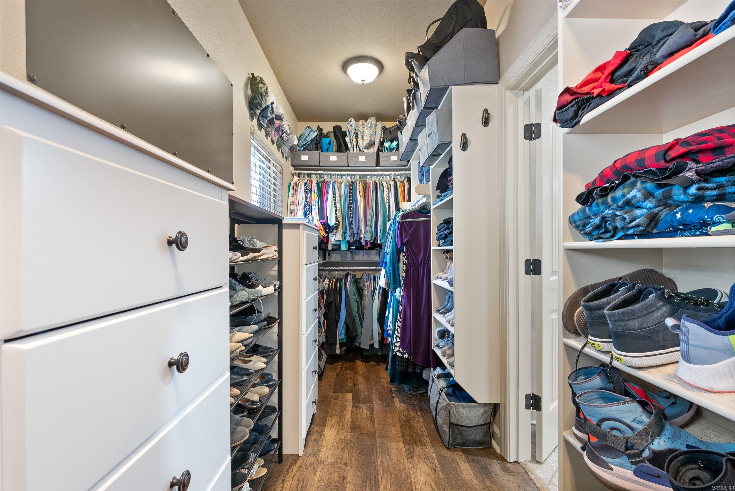 THE VILLAGES OF WELLINGTON - Residential