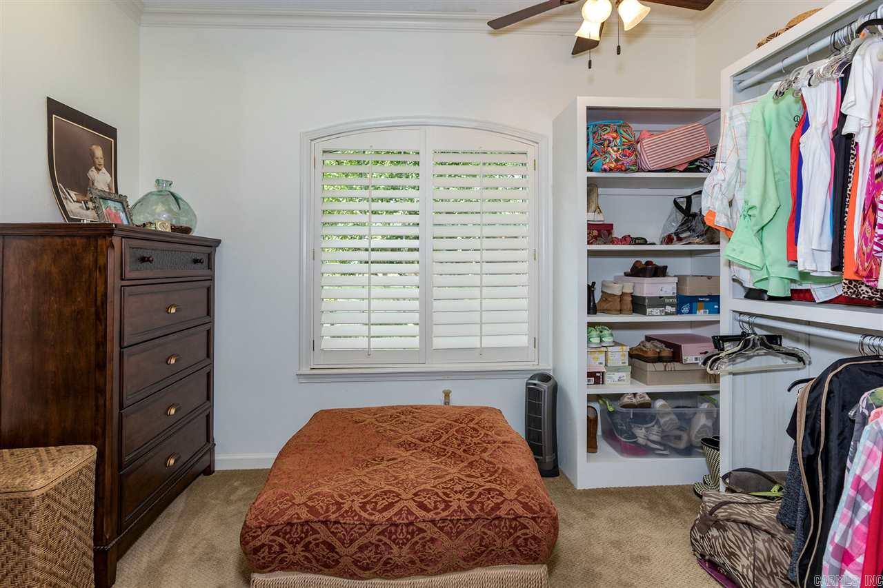 CAMELOT - Residential