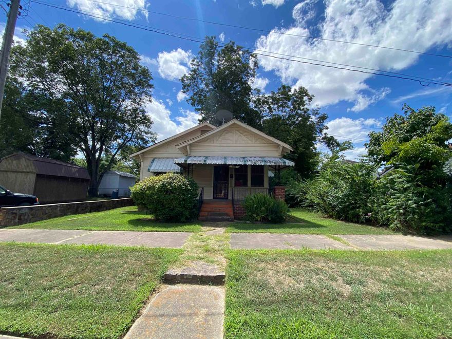 NO INTERIOR ACCESS. Close to everything! Come see this home today and make it yours. Sold As-is. AGENTS SEE REMARKS.