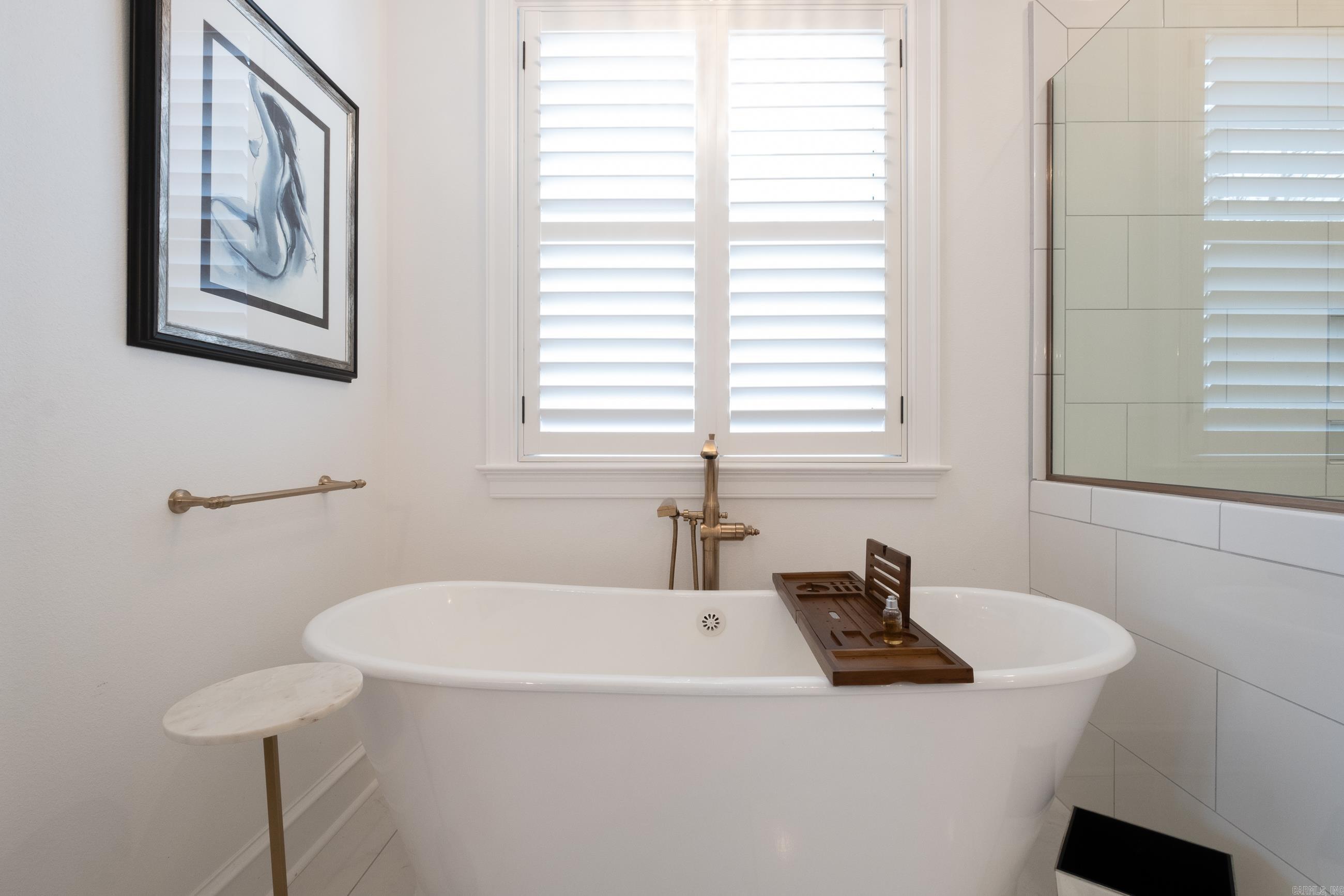 CHENAL VALLEY "FALSTONE COURT" - Residential