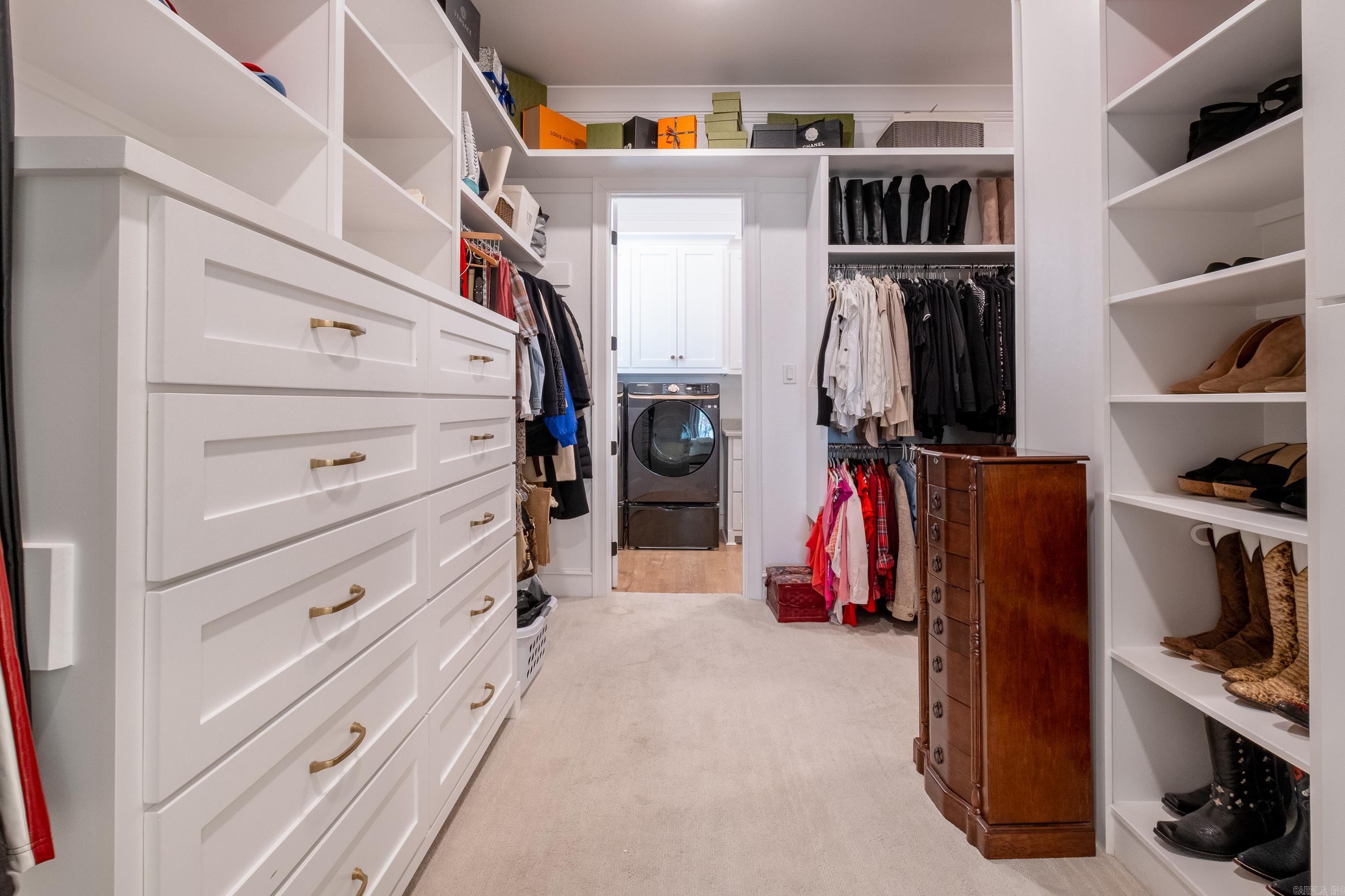 CHENAL VALLEY "FALSTONE COURT" - Residential