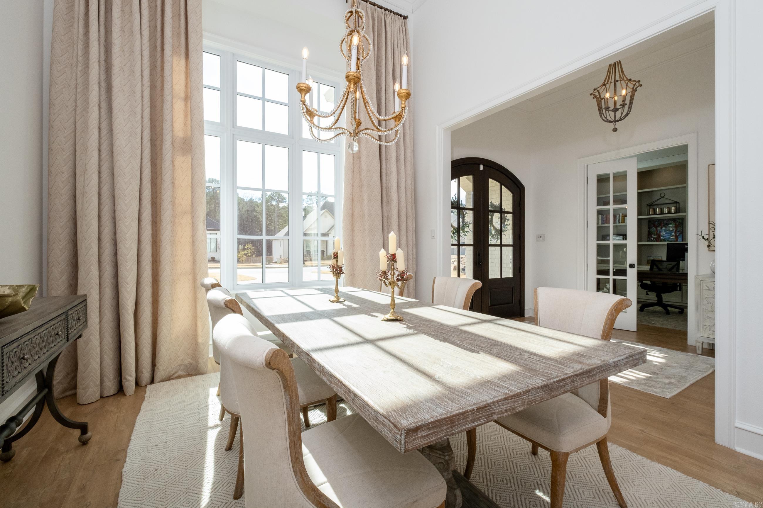 CHENAL VALLEY "FALSTONE COURT" - Residential