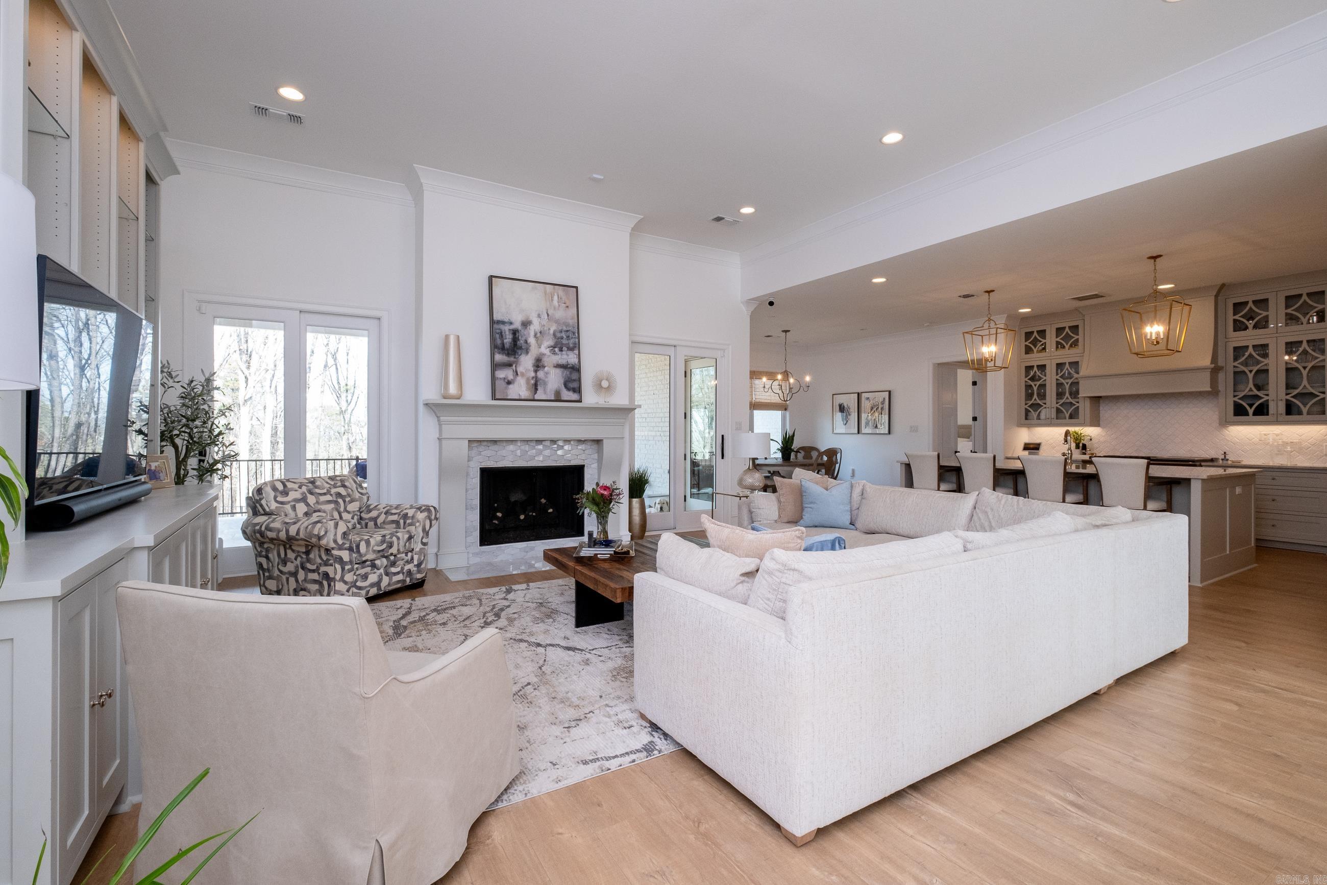 CHENAL VALLEY "FALSTONE COURT" - Residential