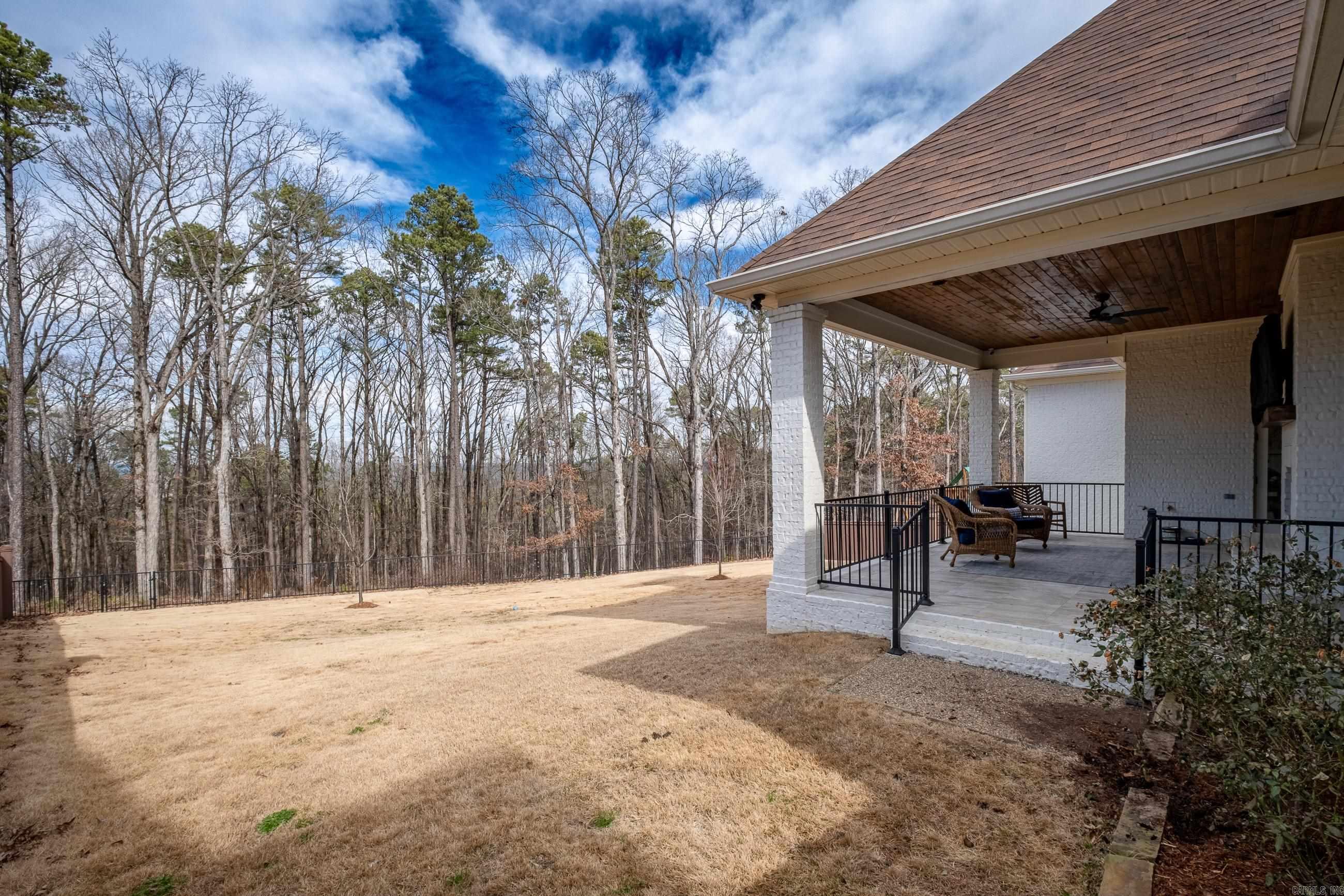 CHENAL VALLEY "FALSTONE COURT" - Residential