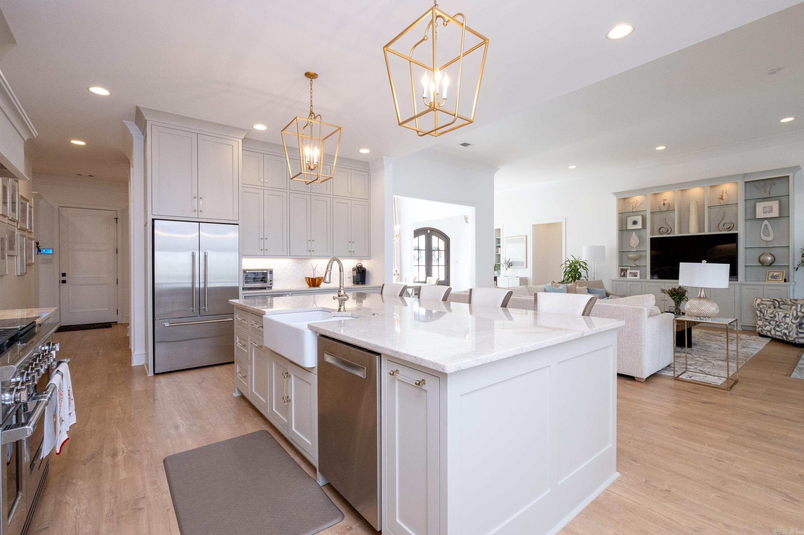 CHENAL VALLEY "FALSTONE COURT" - Residential