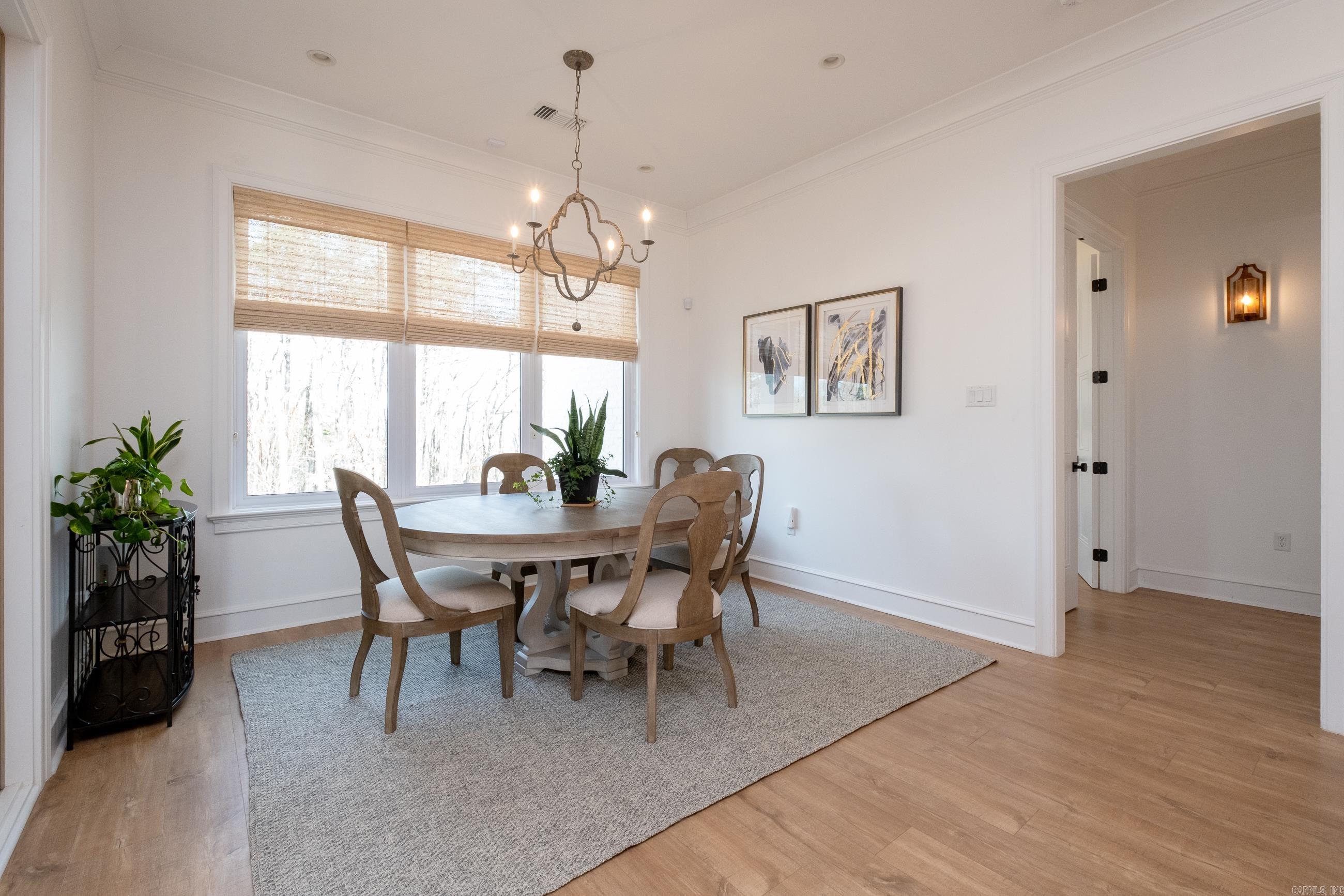 CHENAL VALLEY "FALSTONE COURT" - Residential