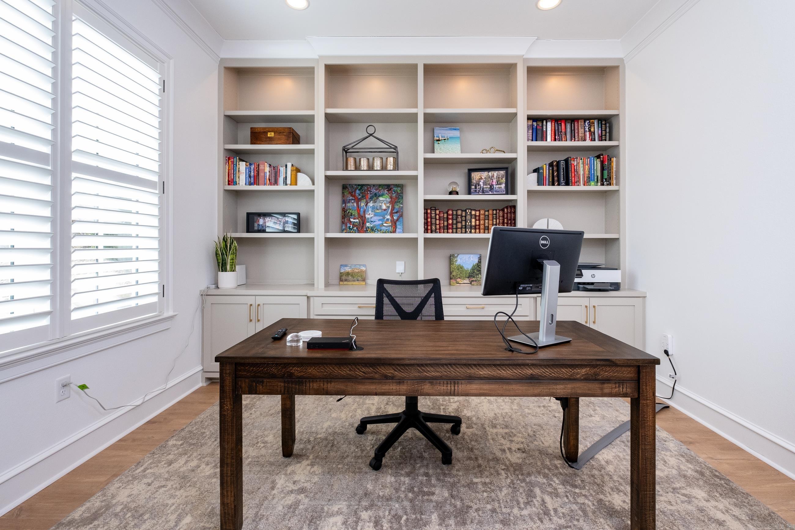 CHENAL VALLEY "FALSTONE COURT" - Residential