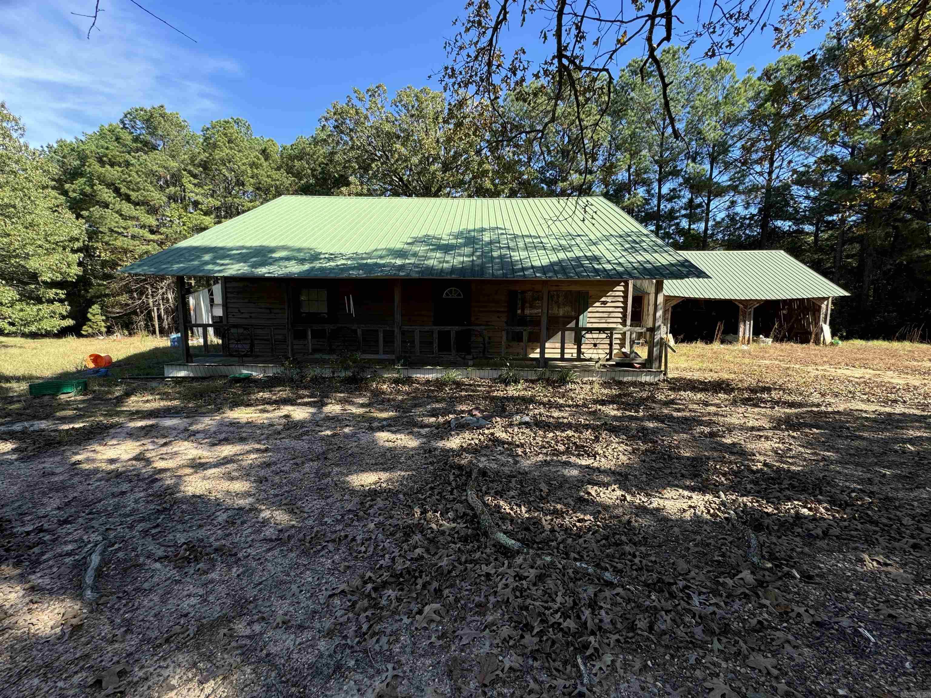 This is a great opportunity for somebody that isn’t scared to take on a project. Great location just out of town. Come check out house, and see how you can make it your home.