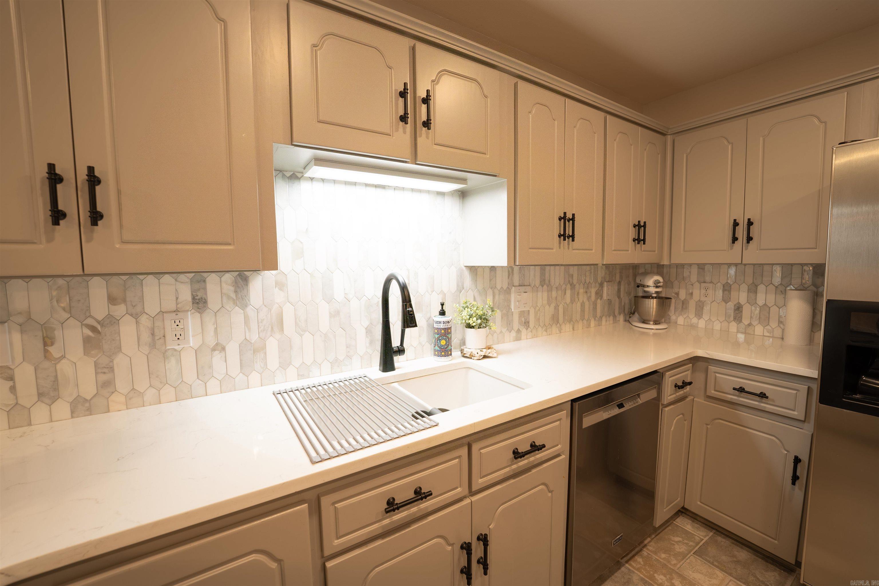 FOXWOOD J - Residential