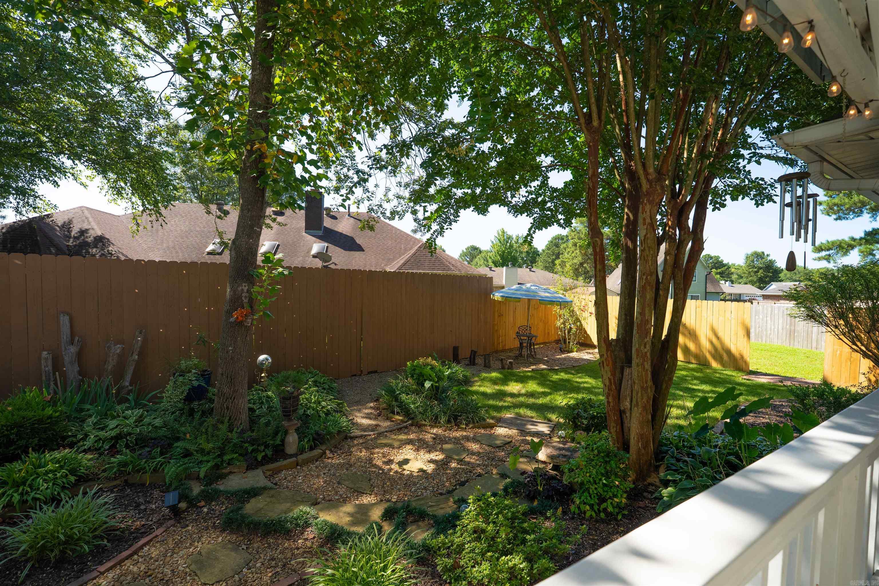FOXWOOD J - Residential