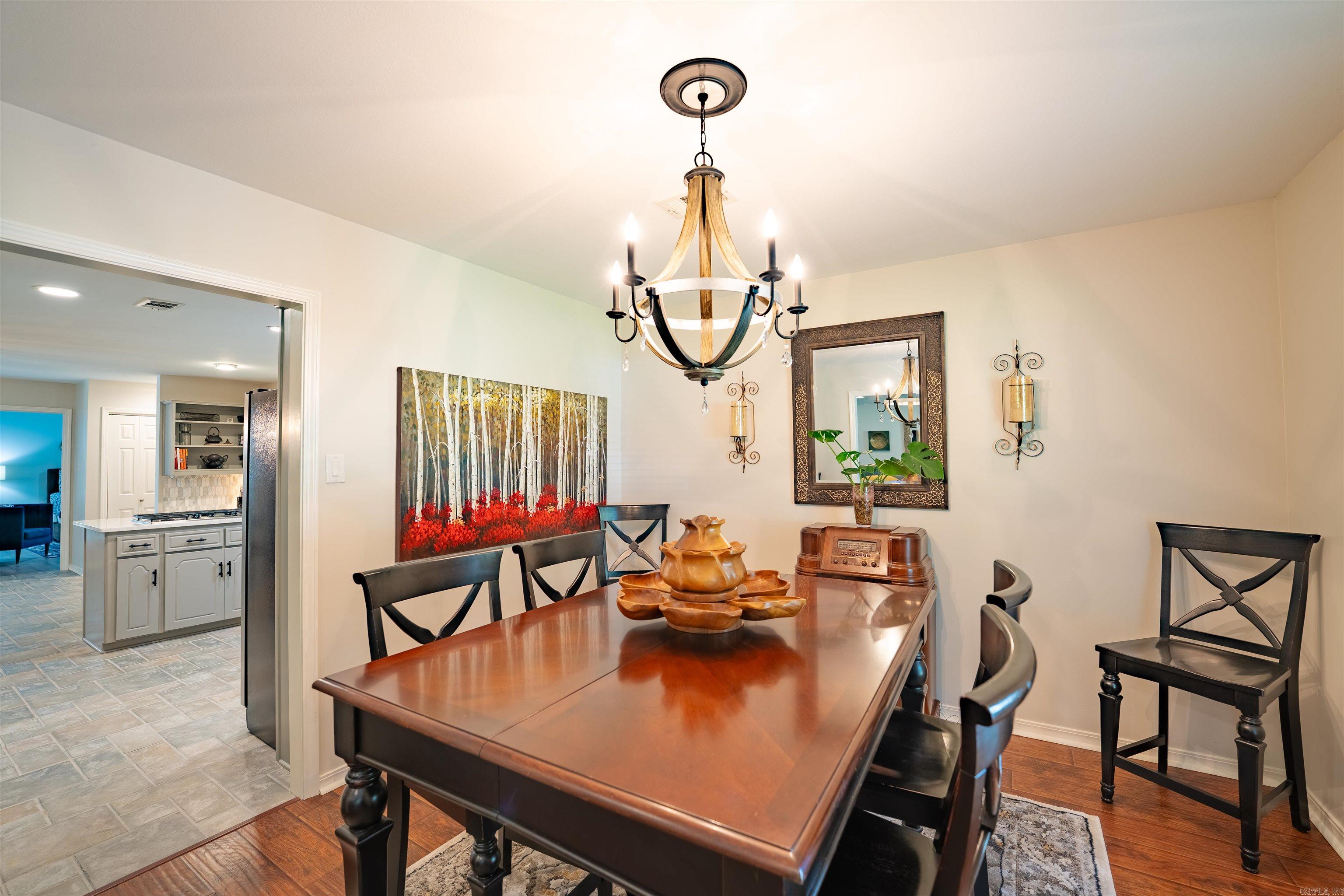 FOXWOOD J - Residential