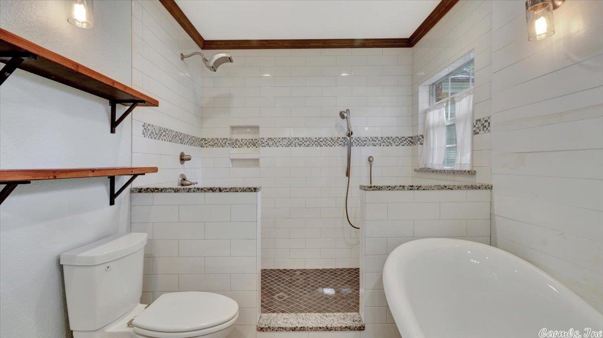 CRESCENT HEIGHTS ADDN - Residential