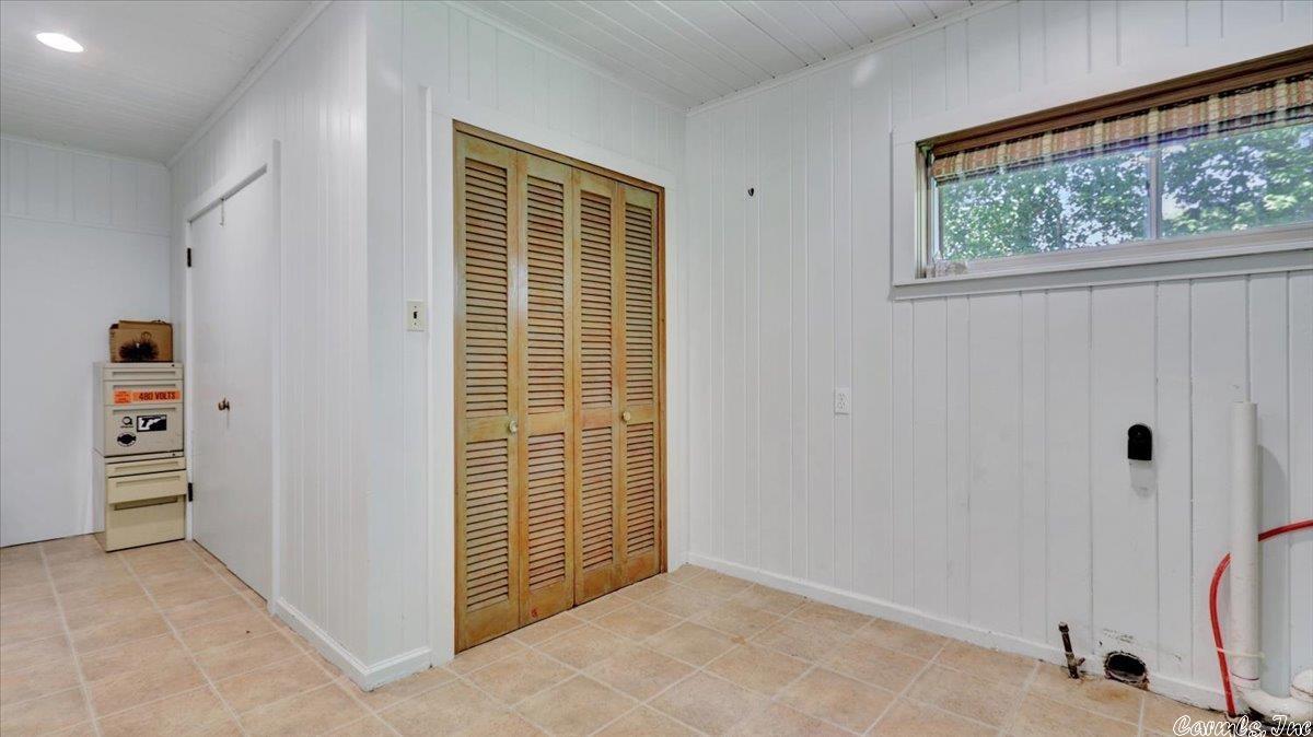 CRESCENT HEIGHTS ADDN - Residential