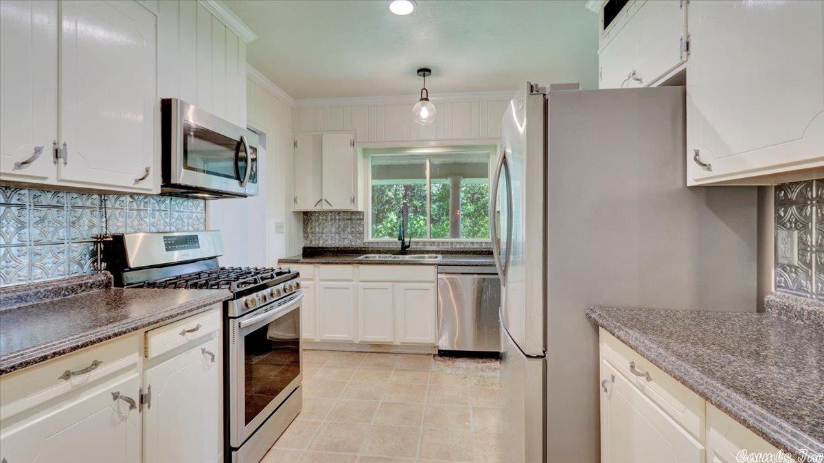 CRESCENT HEIGHTS ADDN - Residential