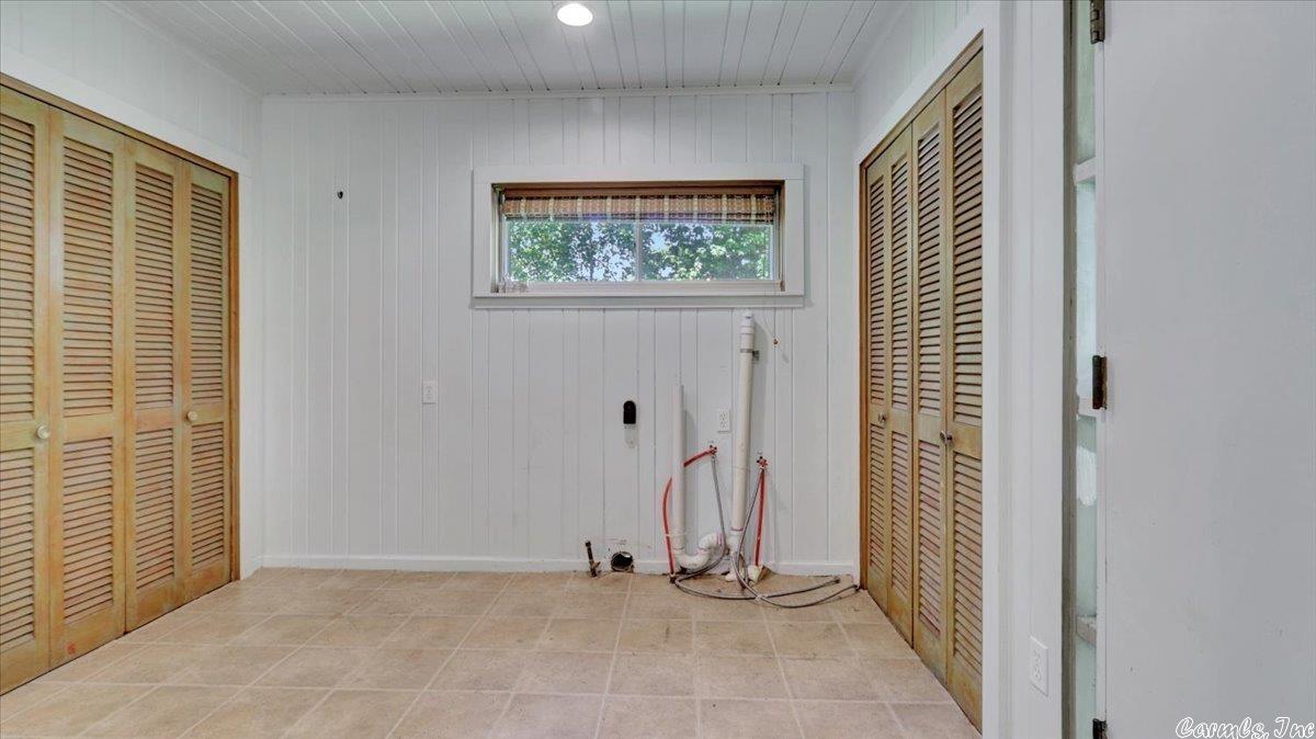 CRESCENT HEIGHTS ADDN - Residential