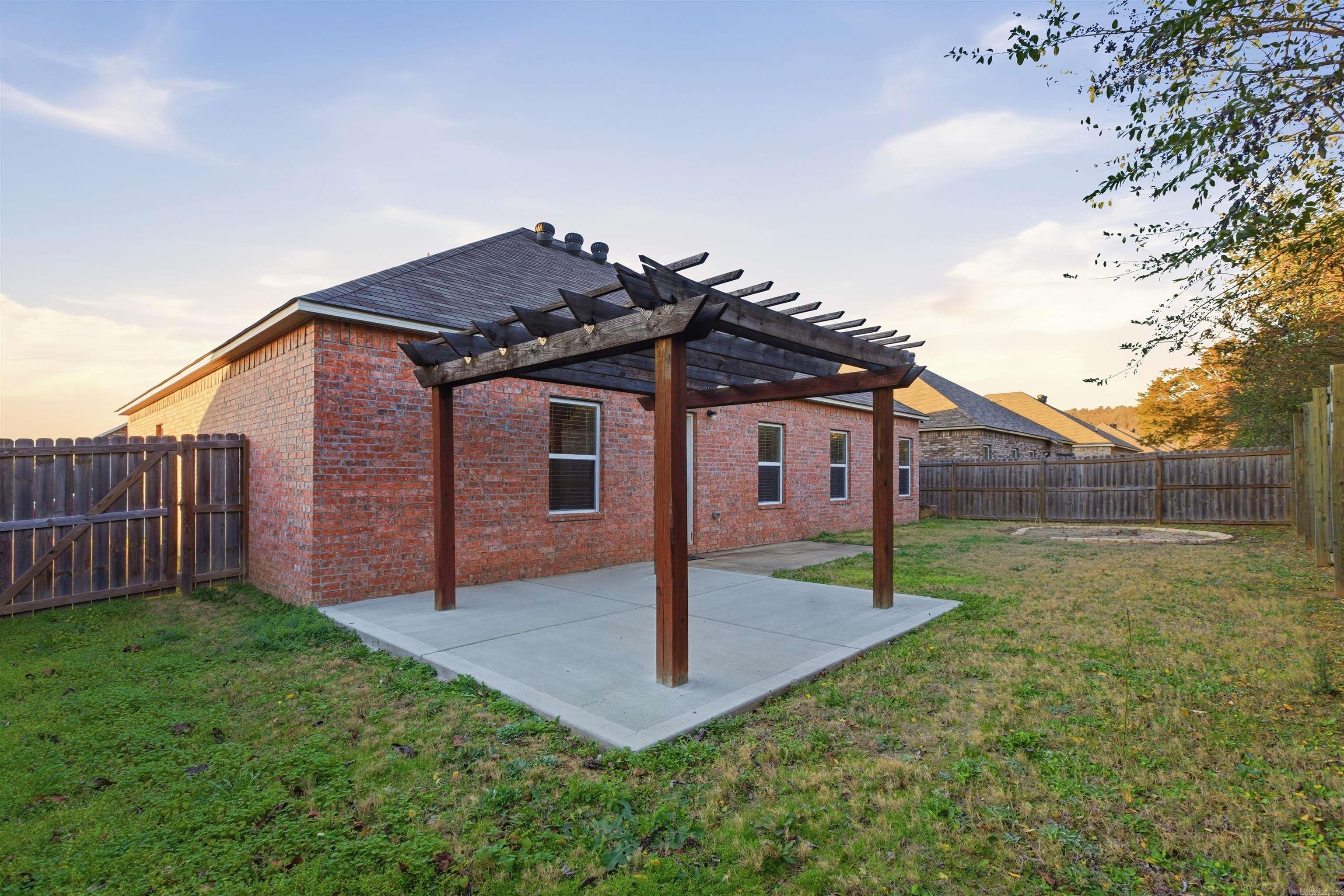 MATTHEWS - Residential