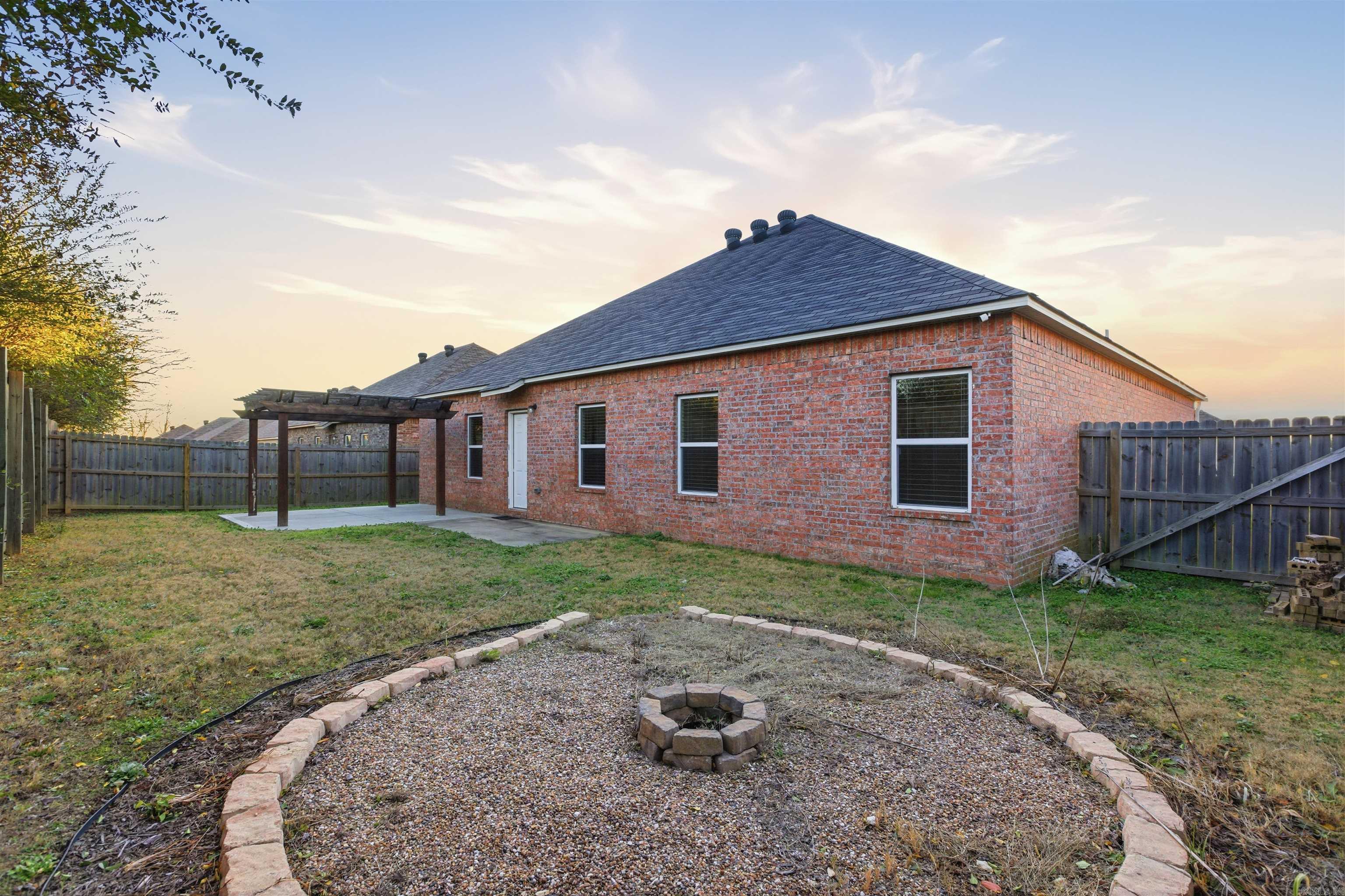 MATTHEWS - Residential