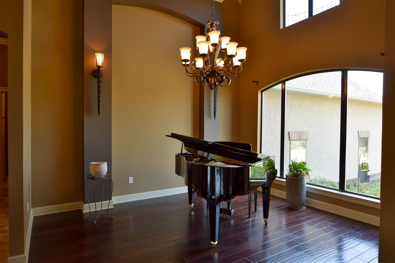 CENTENNIAL - Residential