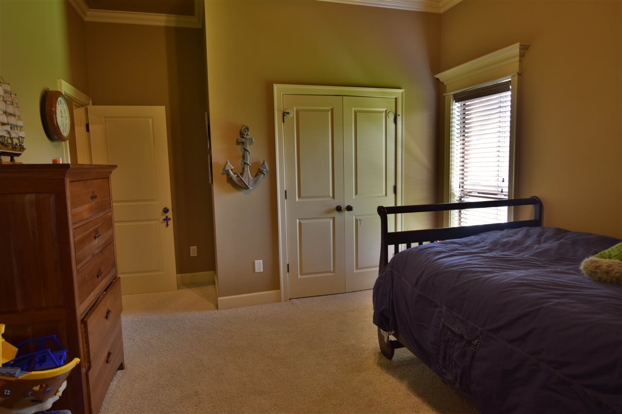 CENTENNIAL - Residential