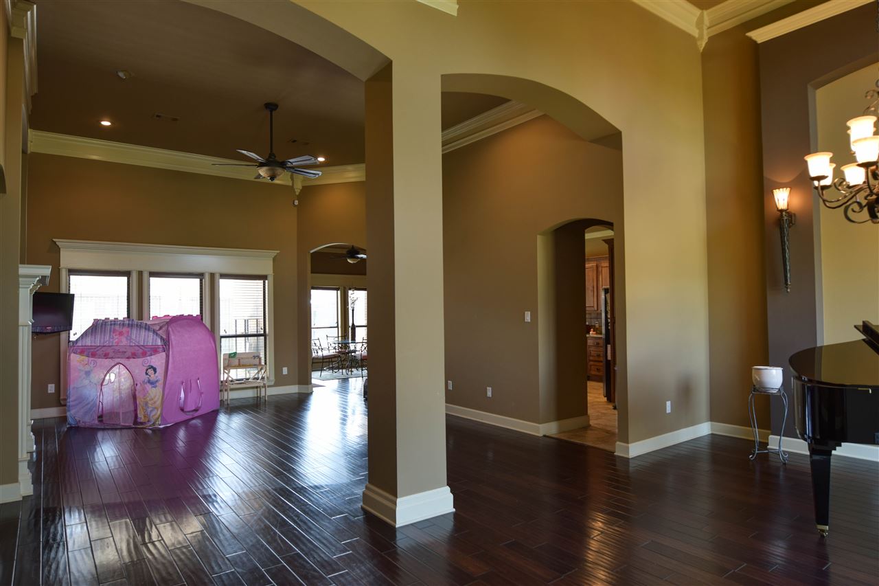 CENTENNIAL - Residential